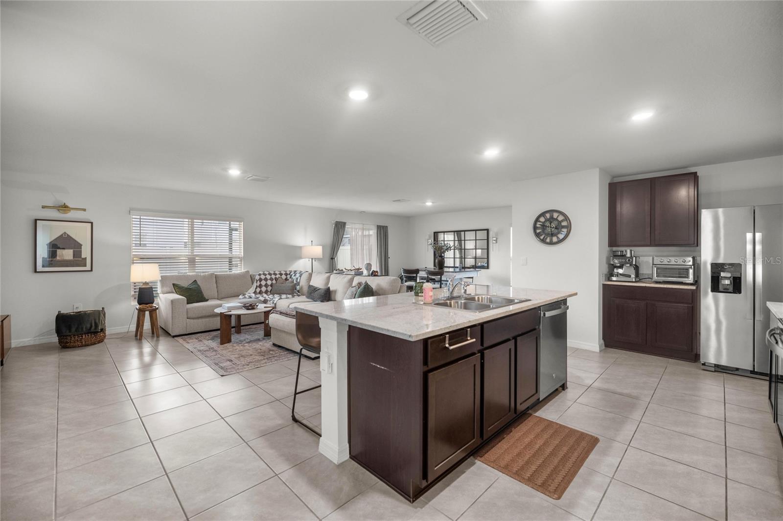 Image 7 of 43 For 8740 45th Court