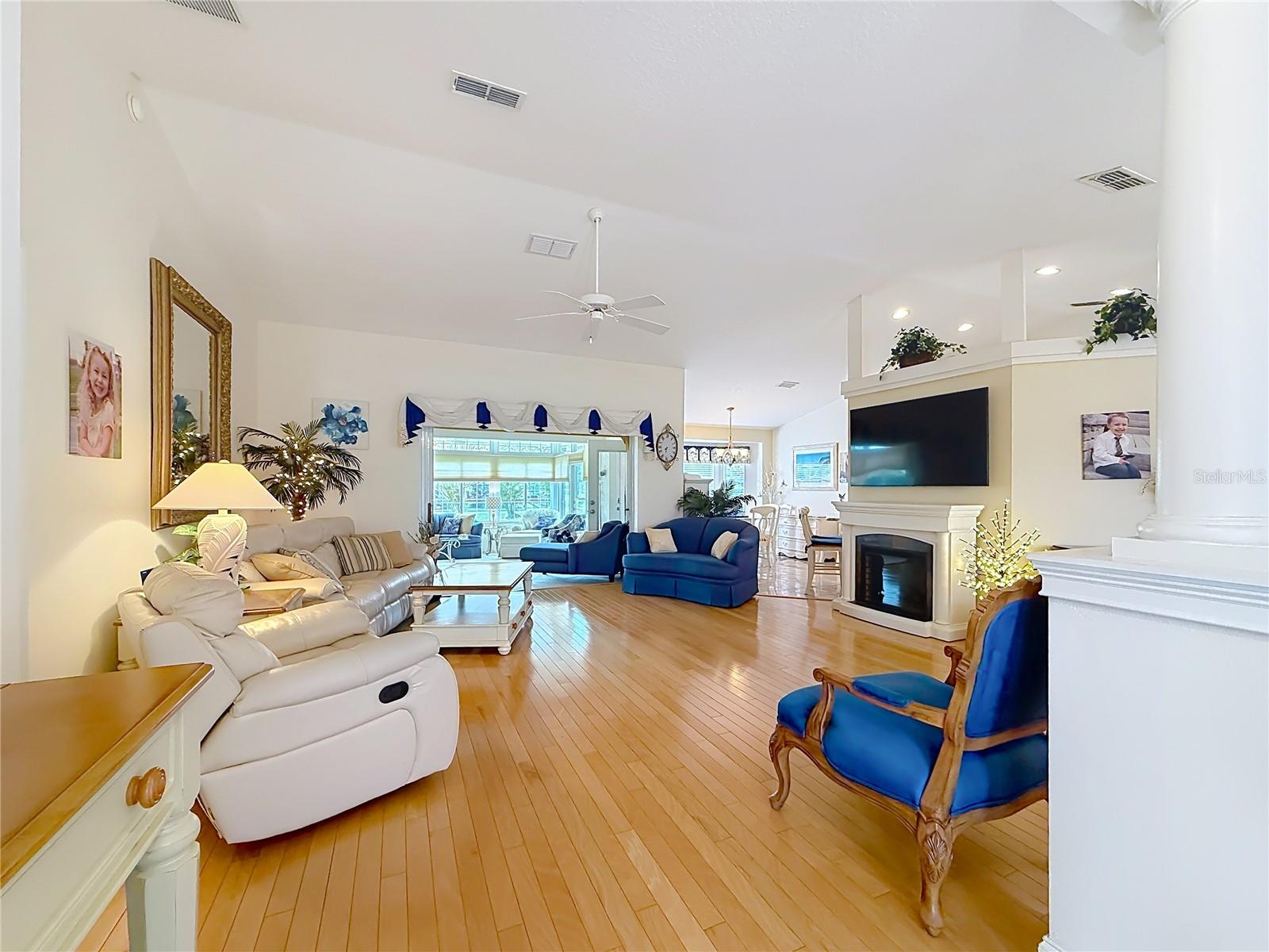 Image 13 of 61 For 5028 34th Place