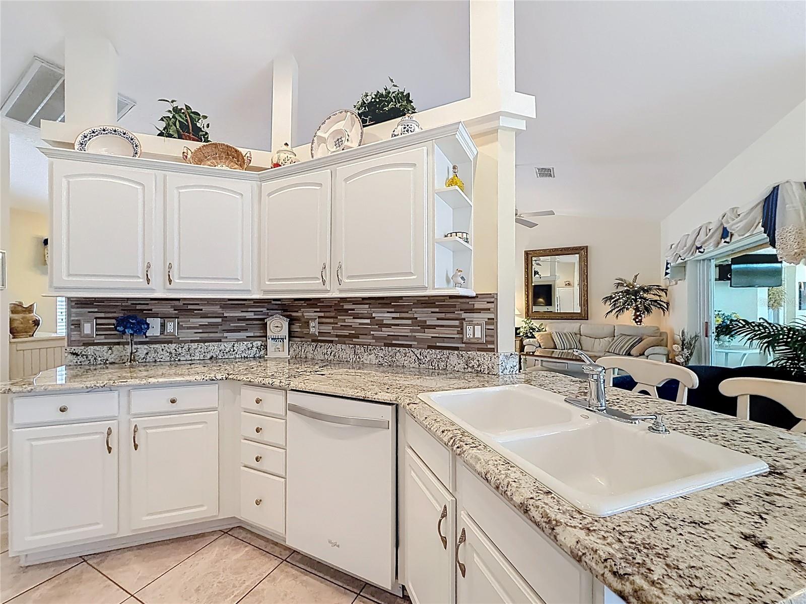 Image 28 of 61 For 5028 34th Place