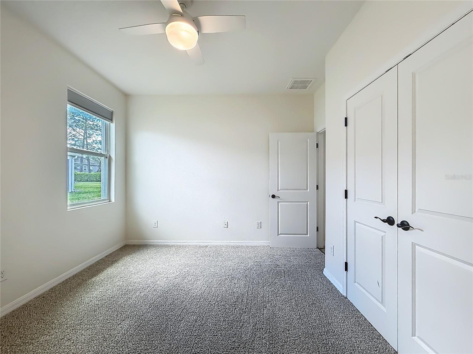 Image 19 of 67 For 5718 50th Court