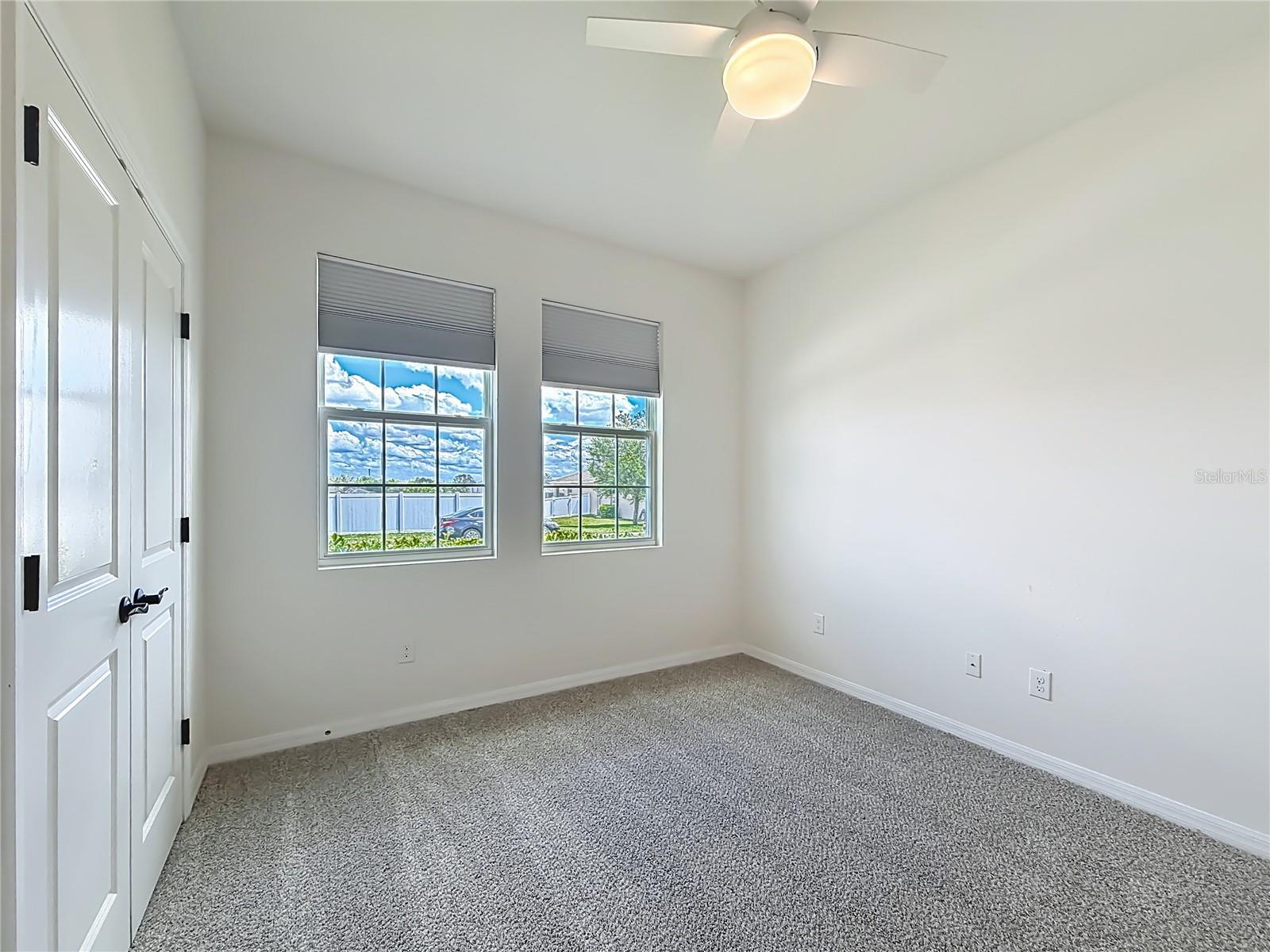 Image 21 of 67 For 5718 50th Court