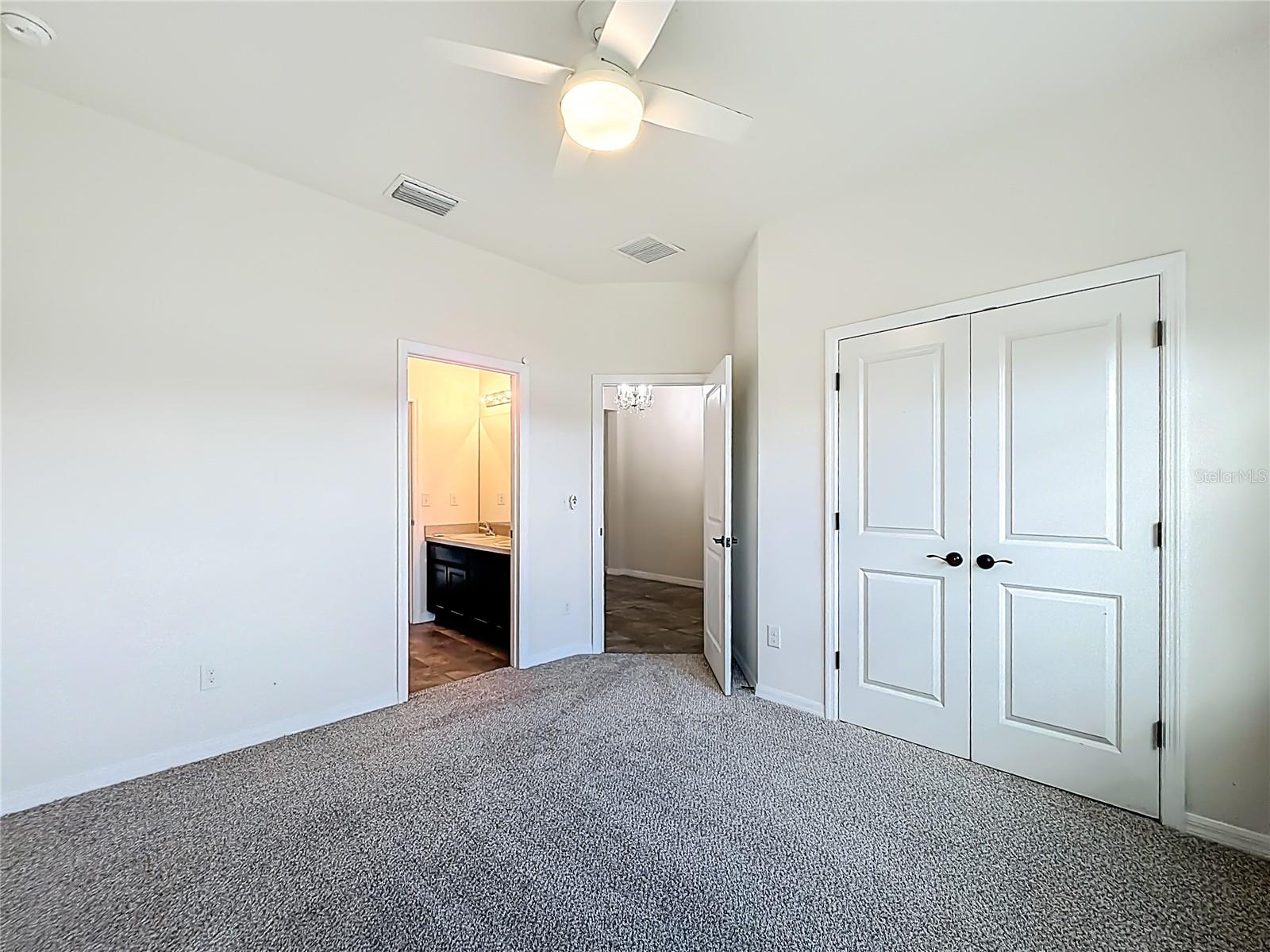 Image 23 of 67 For 5718 50th Court