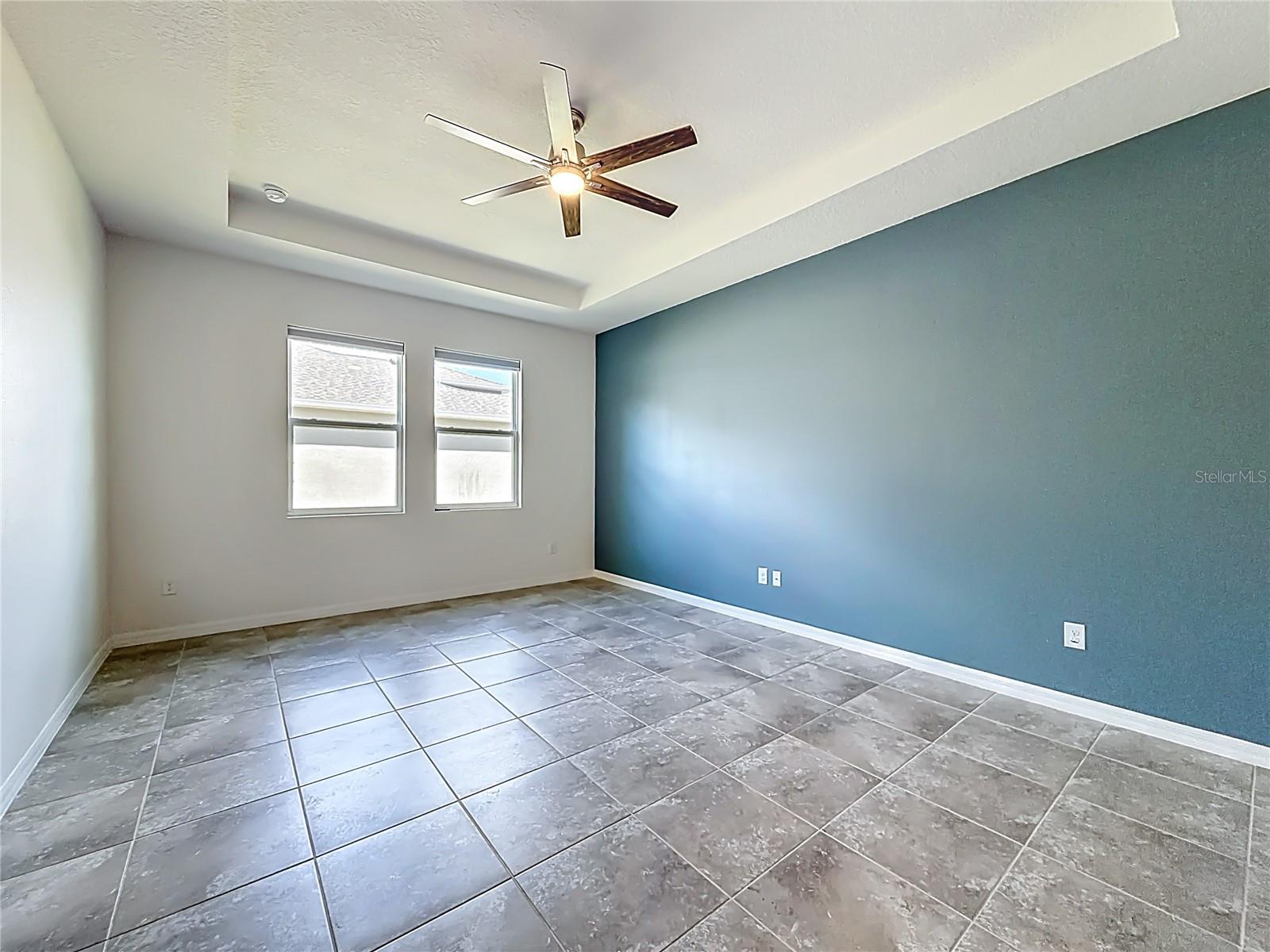 Image 28 of 67 For 5718 50th Court