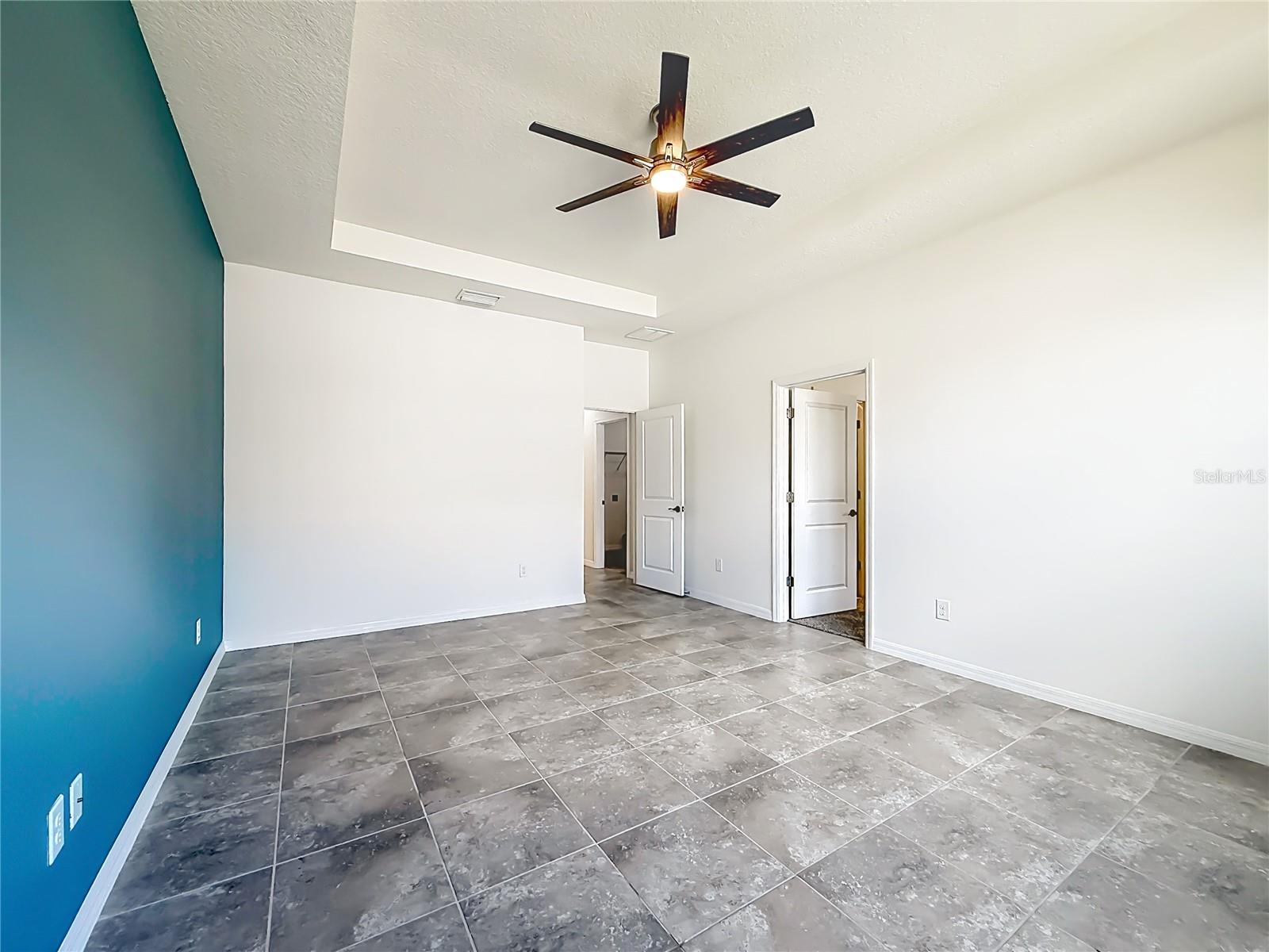 Image 30 of 67 For 5718 50th Court