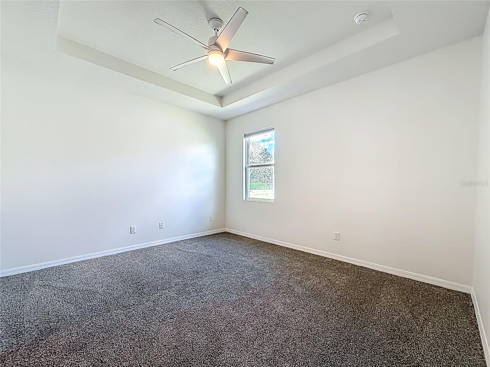 Image 31 of 67 For 5718 50th Court