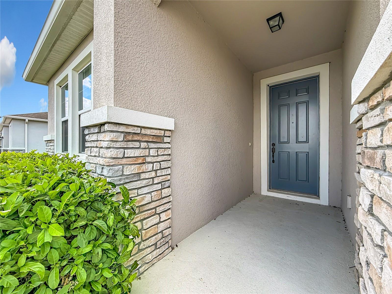 Image 4 of 67 For 5718 50th Court