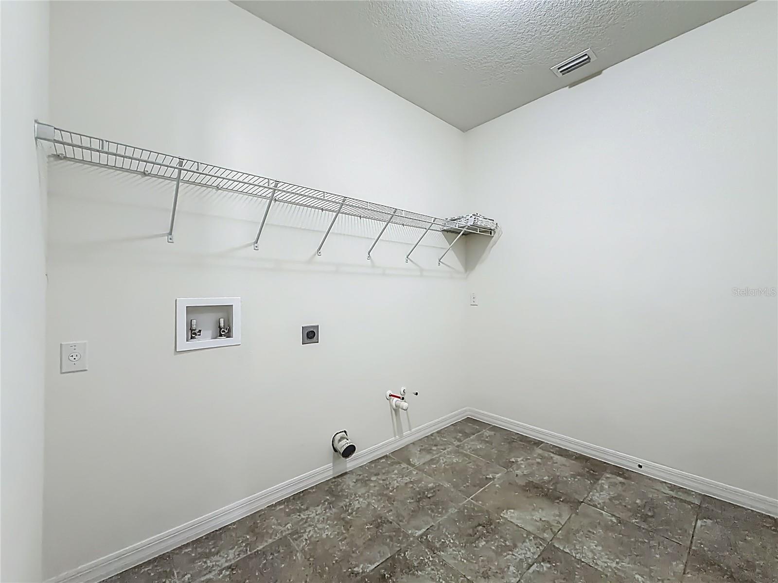 Image 47 of 67 For 5718 50th Court