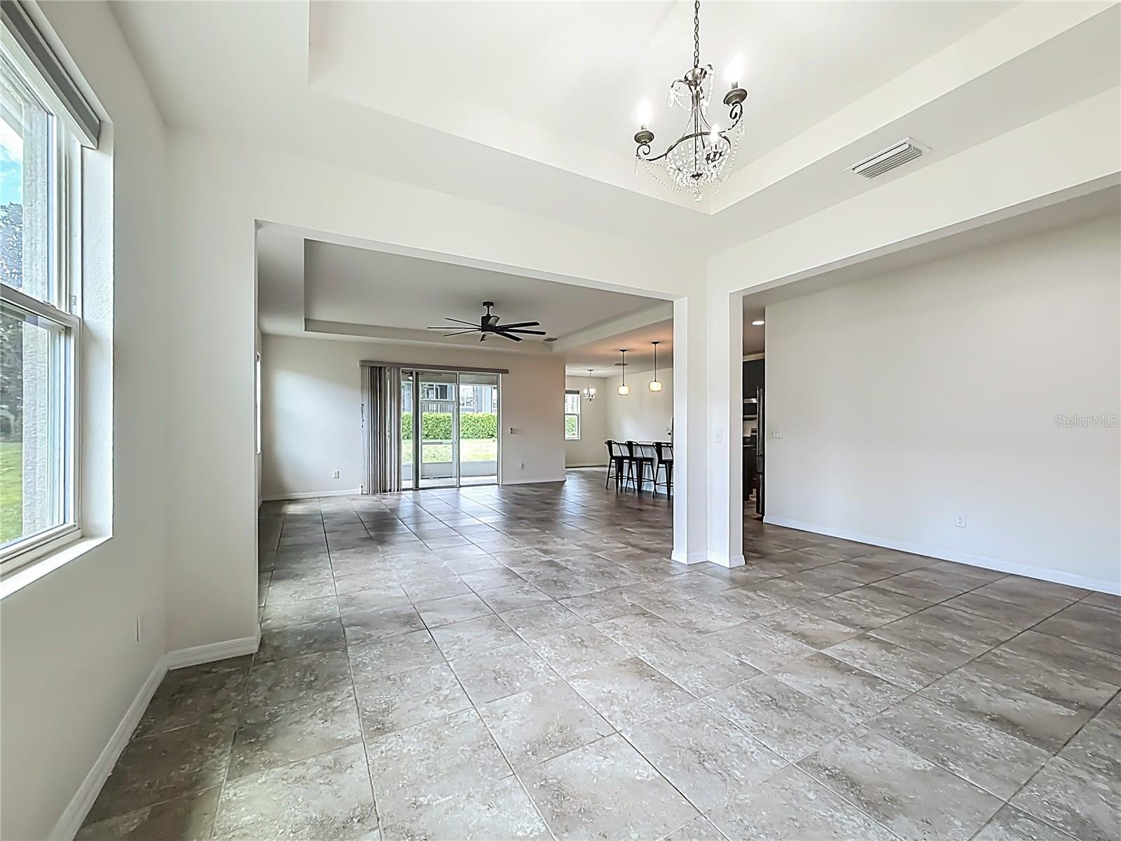 Image 7 of 67 For 5718 50th Court