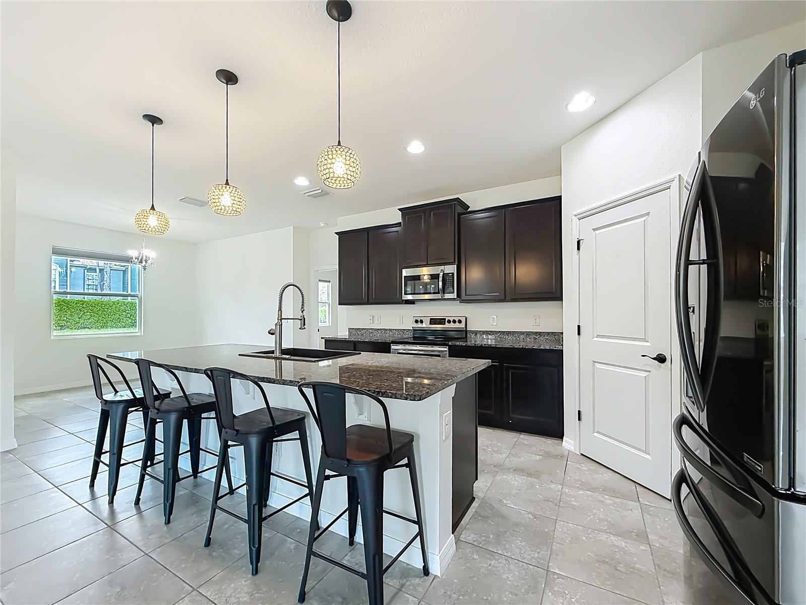 Image 8 of 67 For 5718 50th Court