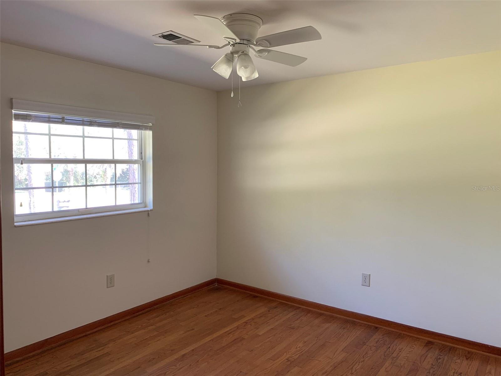 Image 14 of 23 For 1106 17th Terrace