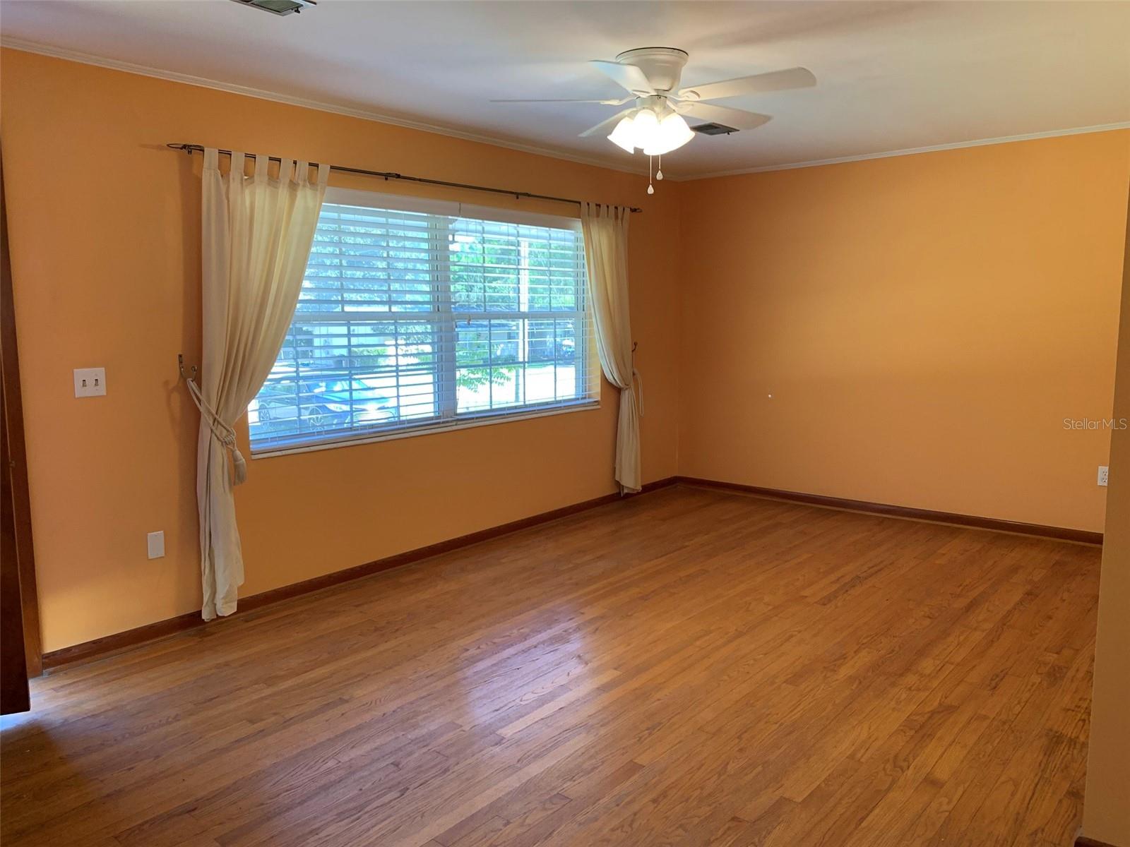 Image 4 of 23 For 1106 17th Terrace