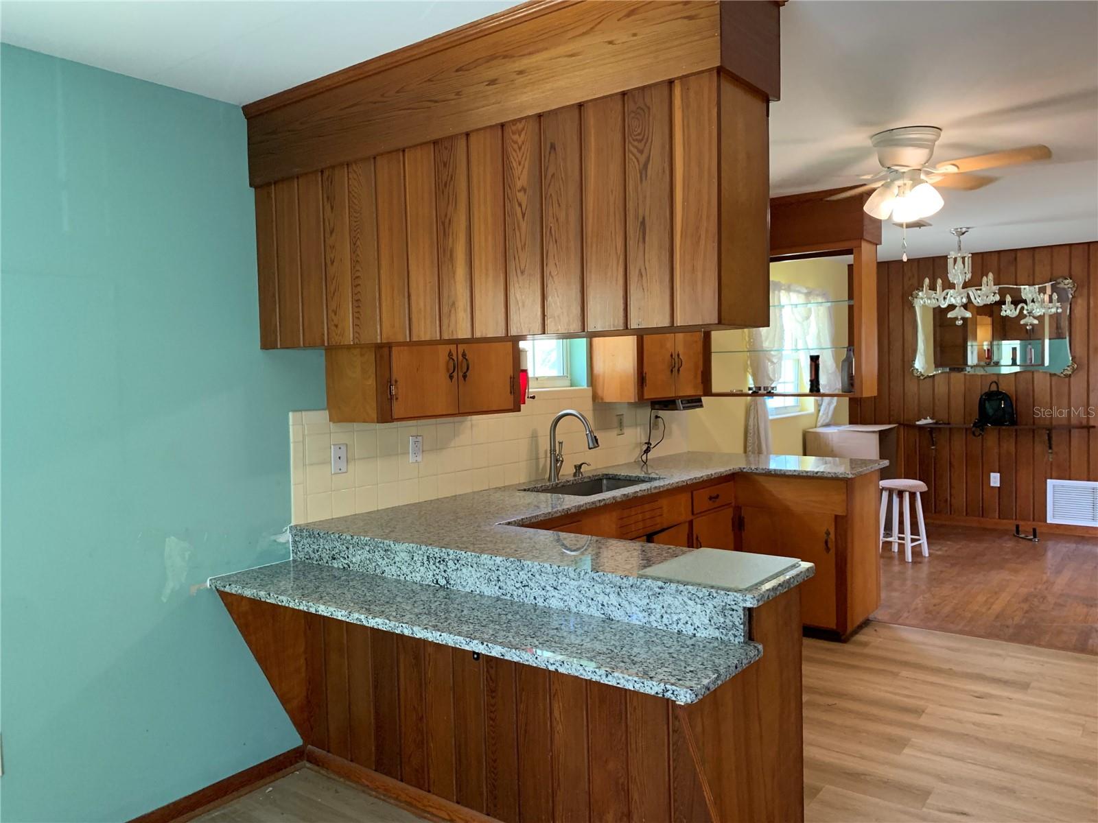 Image 6 of 23 For 1106 17th Terrace