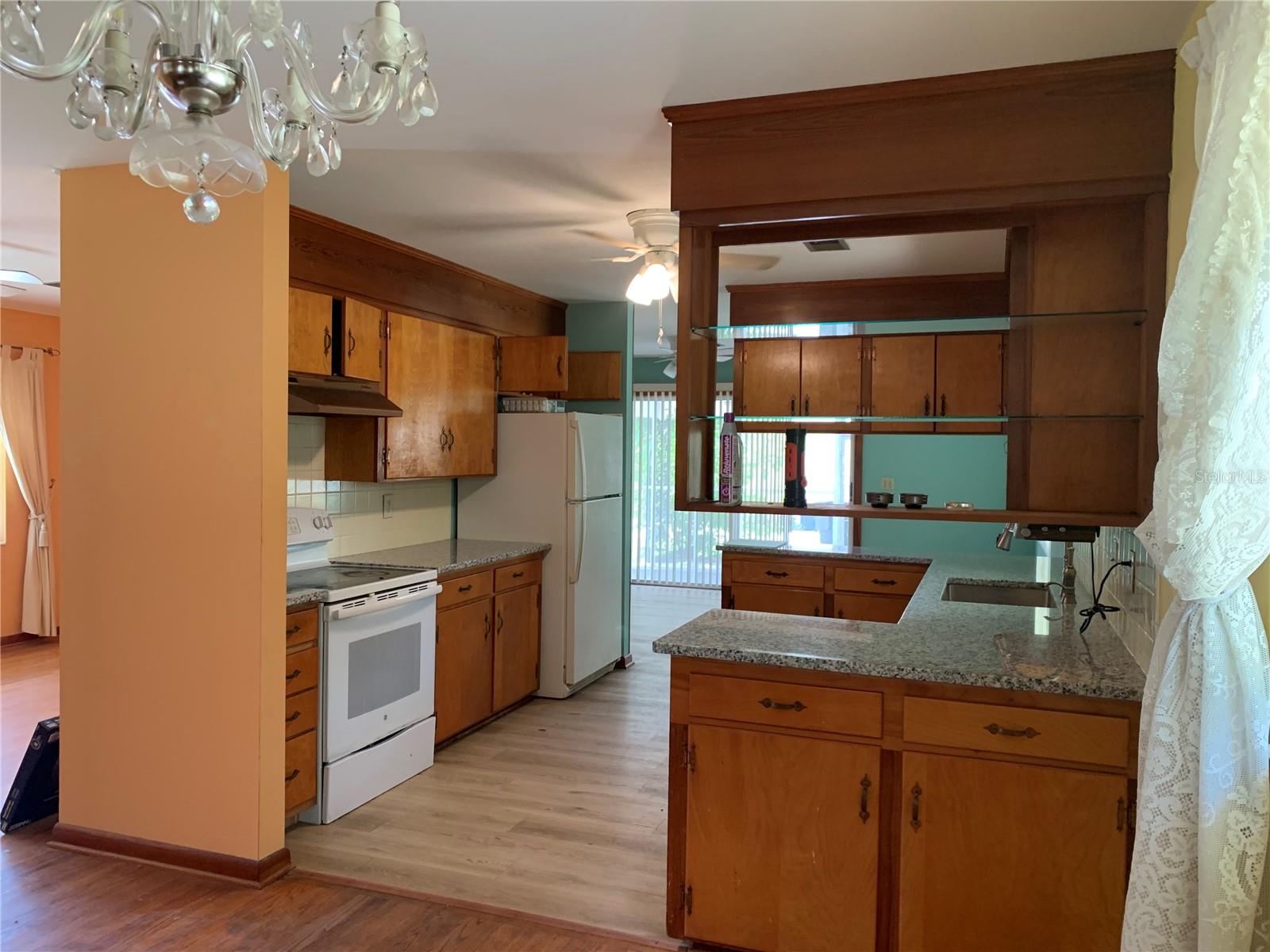 Image 7 of 23 For 1106 17th Terrace