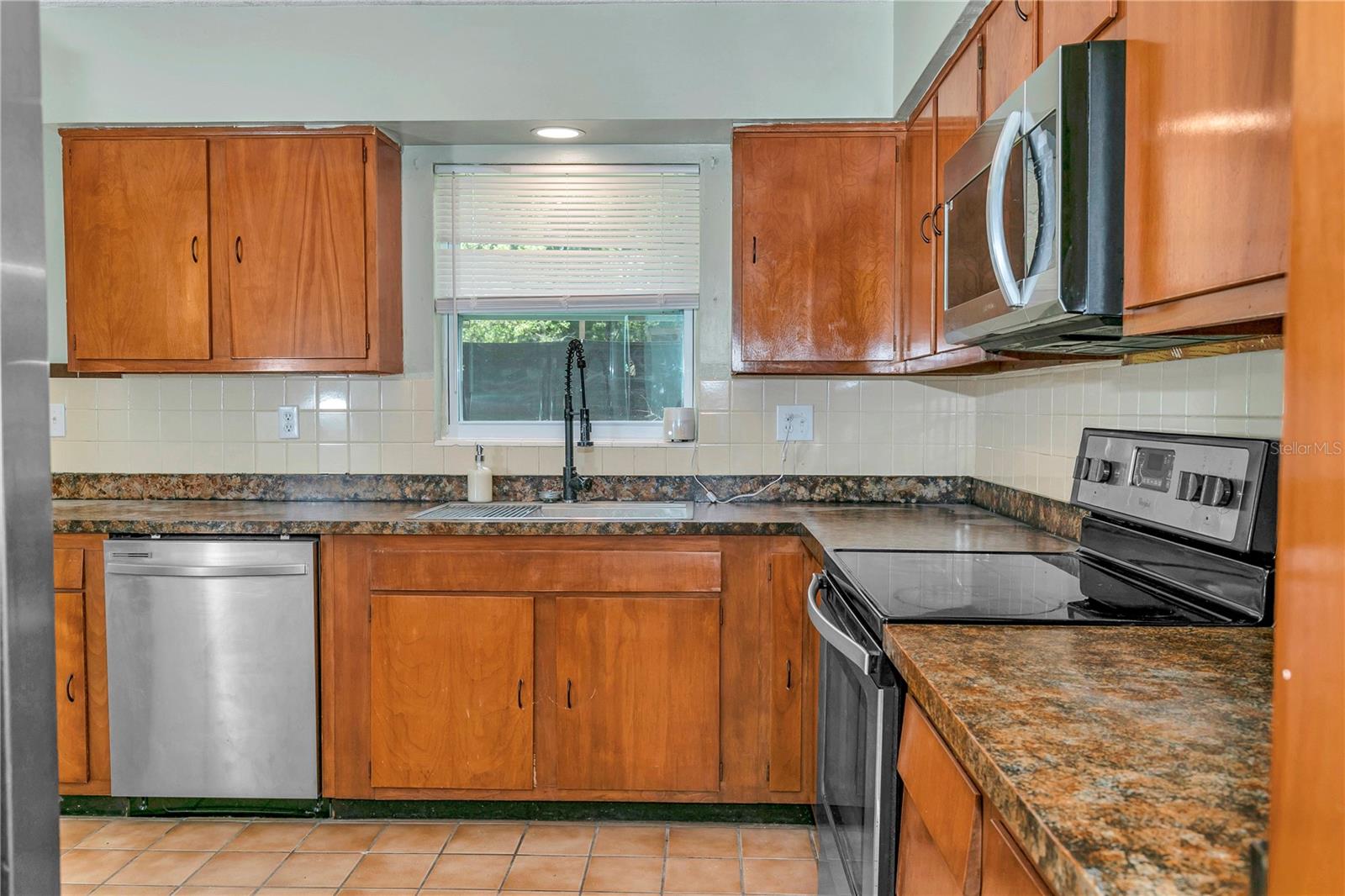 Image 12 of 44 For 5410 5th Street