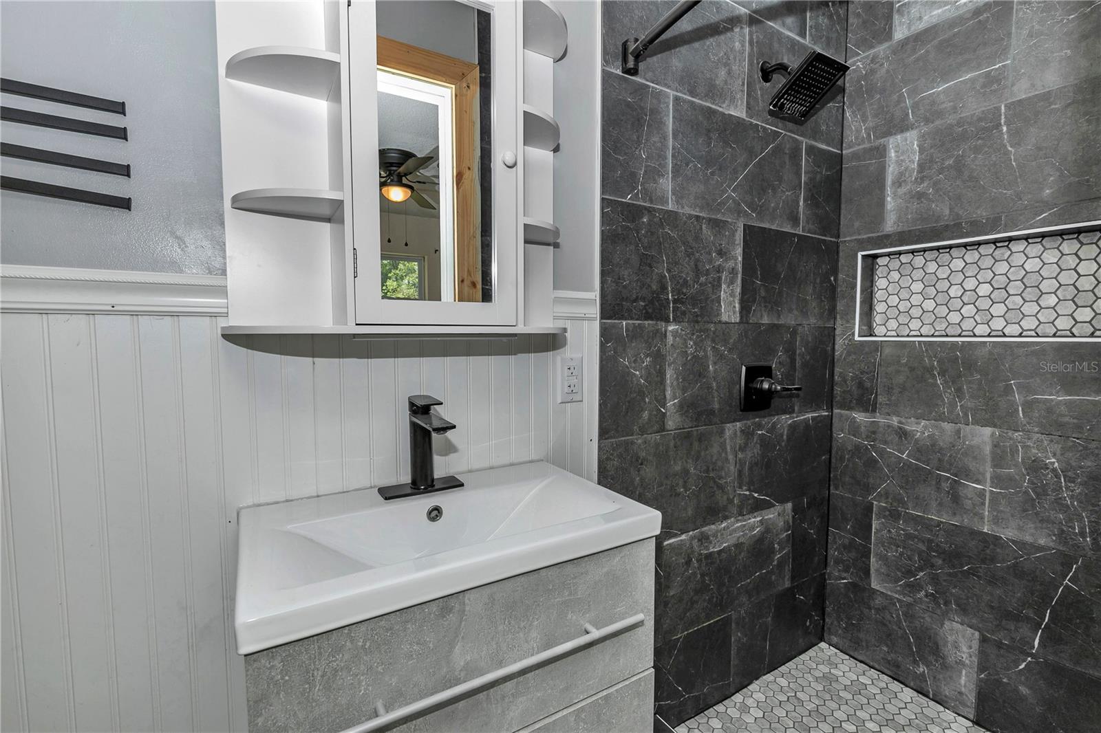 Image 20 of 44 For 5410 5th Street