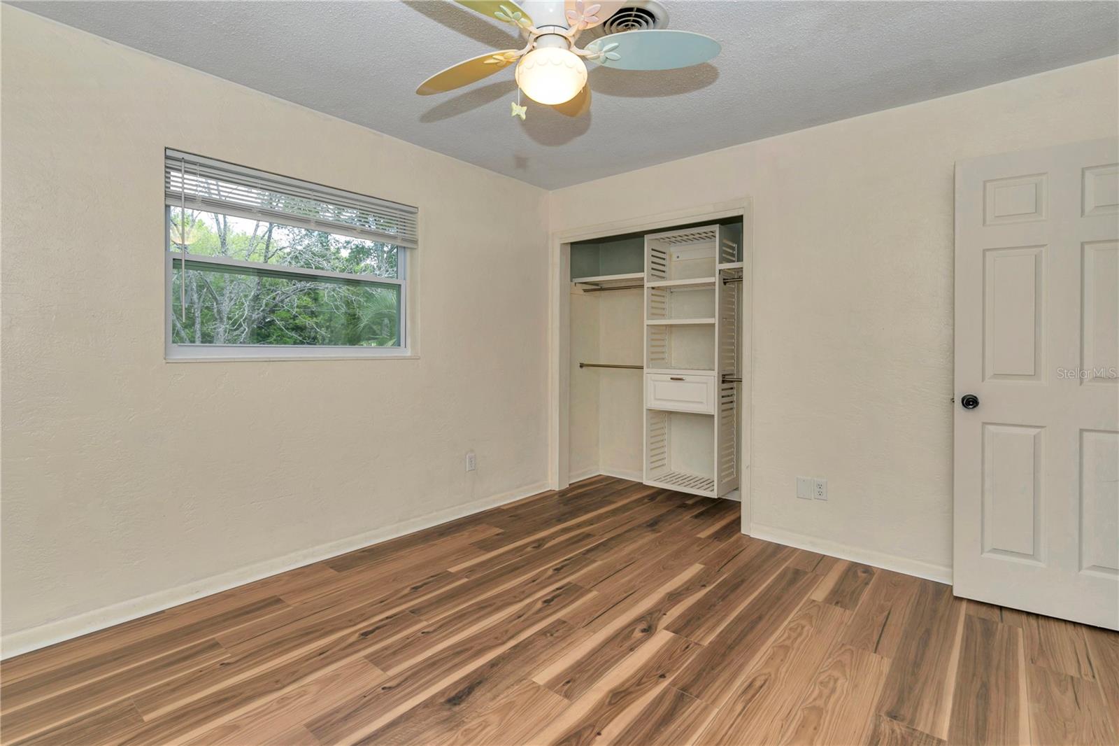 Image 24 of 44 For 5410 5th Street