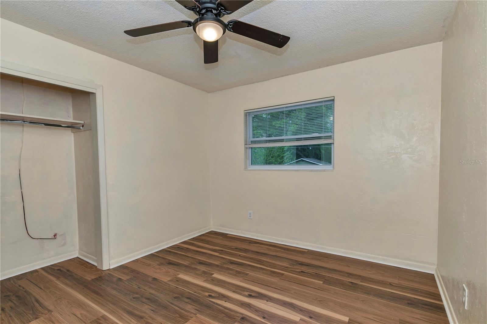 Image 28 of 44 For 5410 5th Street