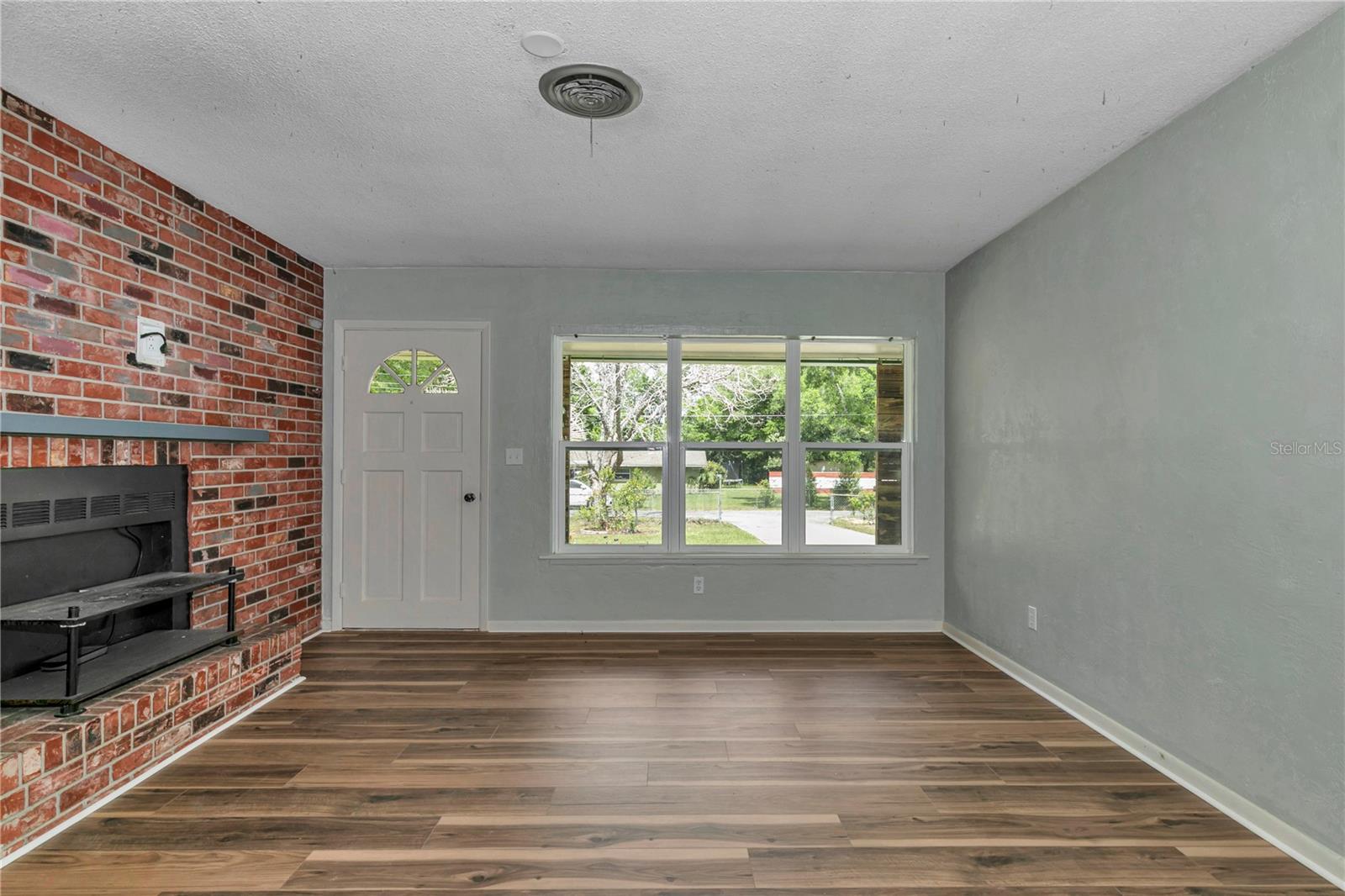 Image 7 of 44 For 5410 5th Street