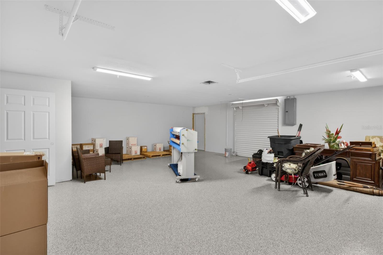 Image 28 of 49 For 7781 Carl G Rose Highway