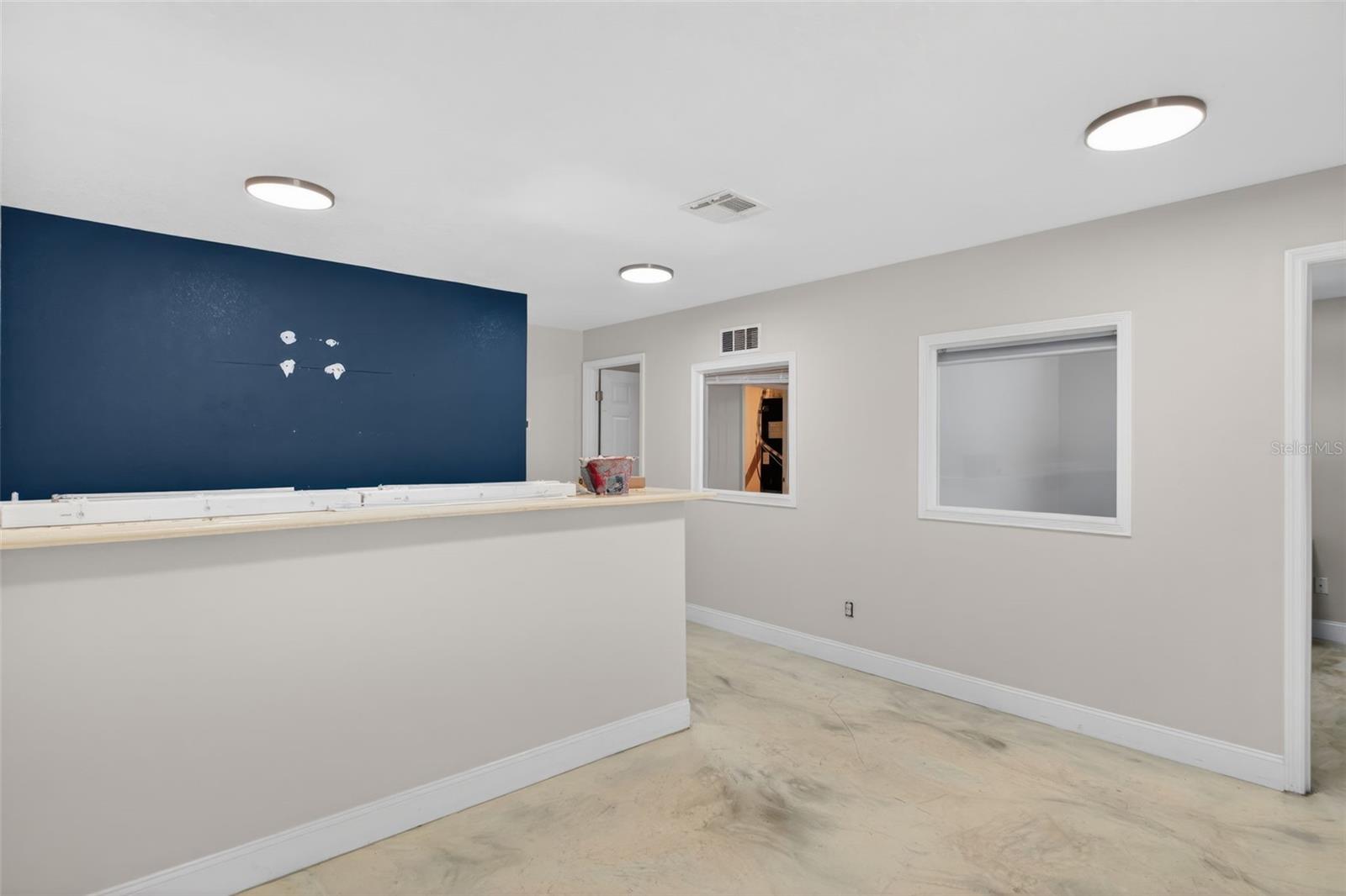 Image 36 of 49 For 7781 Carl G Rose Highway