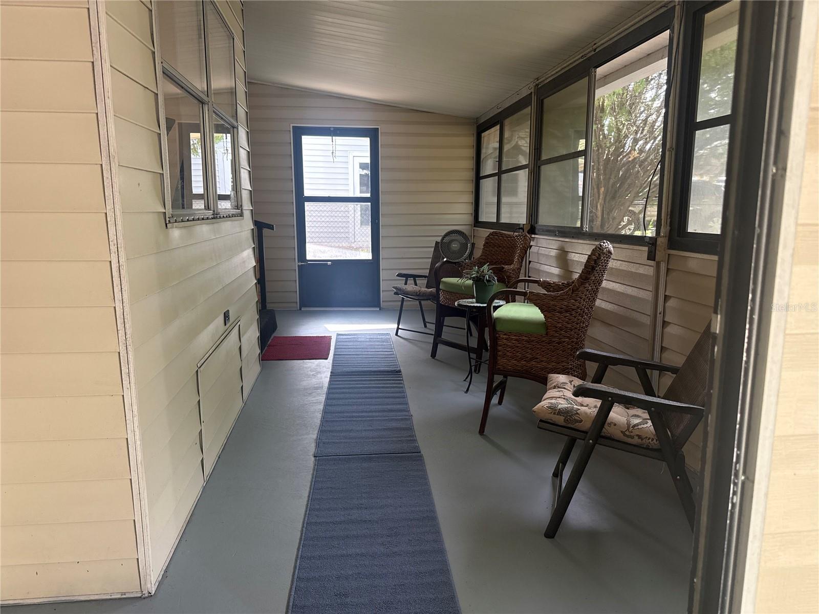 Image 12 of 33 For 10448 148th Place