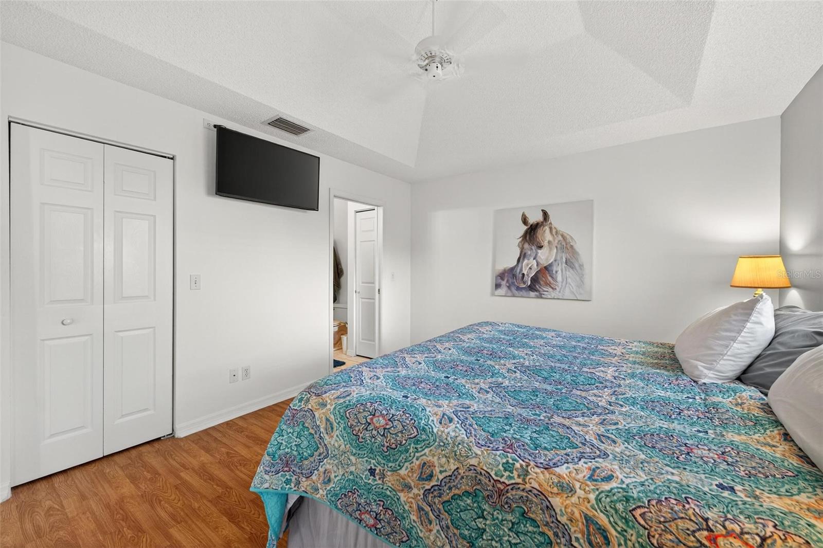 Image 23 of 42 For 2048 50th Avenue