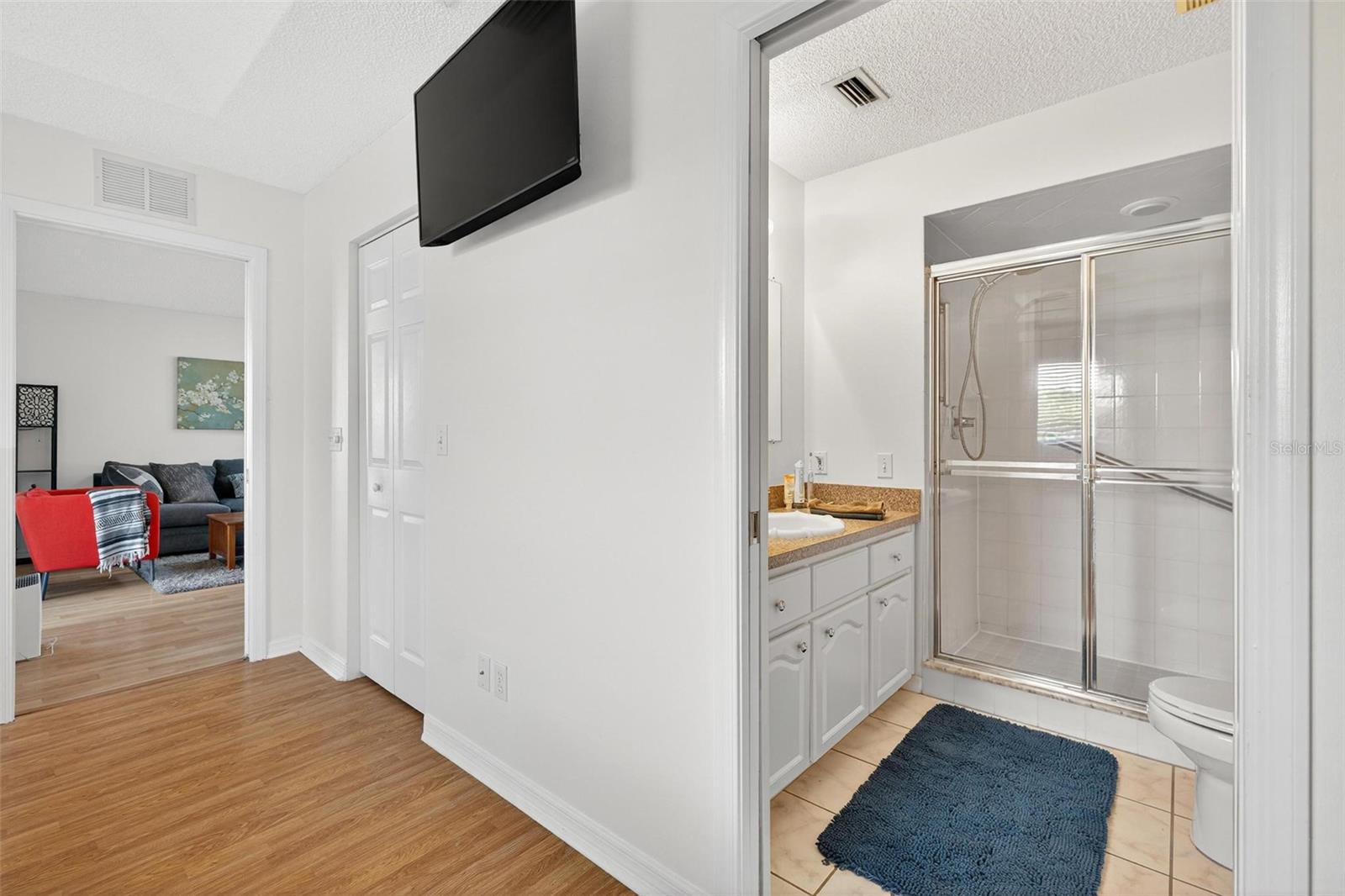 Image 24 of 42 For 2048 50th Avenue