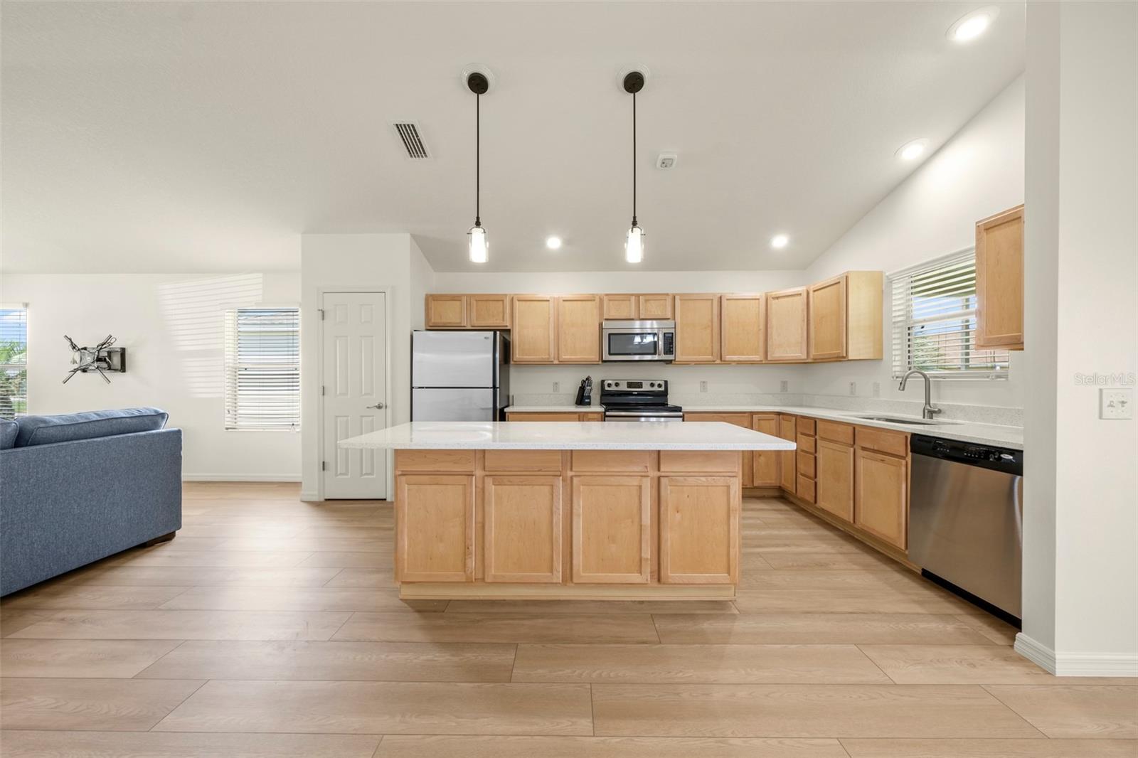 Image 7 of 24 For 2418 Hopespring Loop