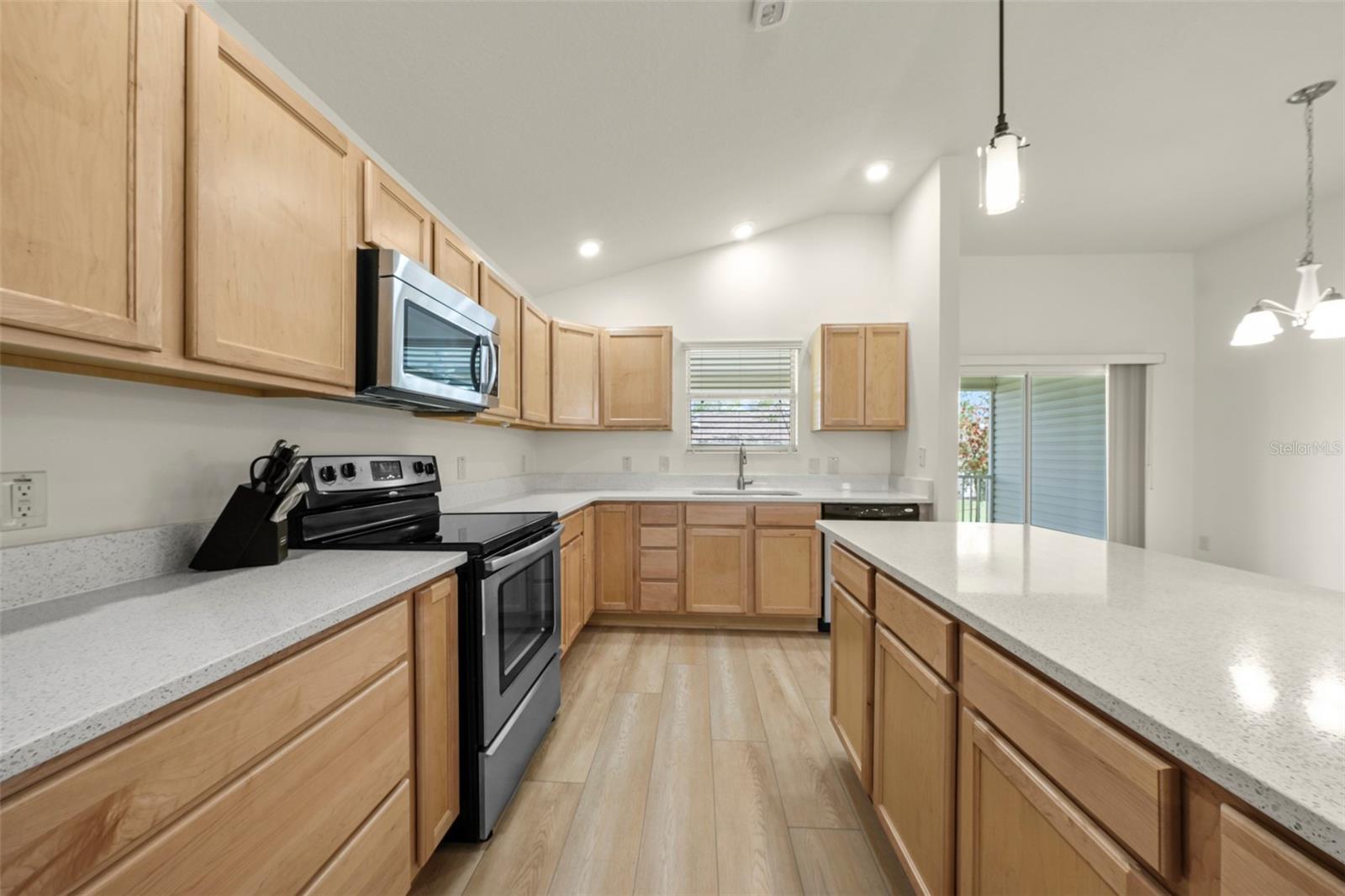 Image 8 of 24 For 2418 Hopespring Loop