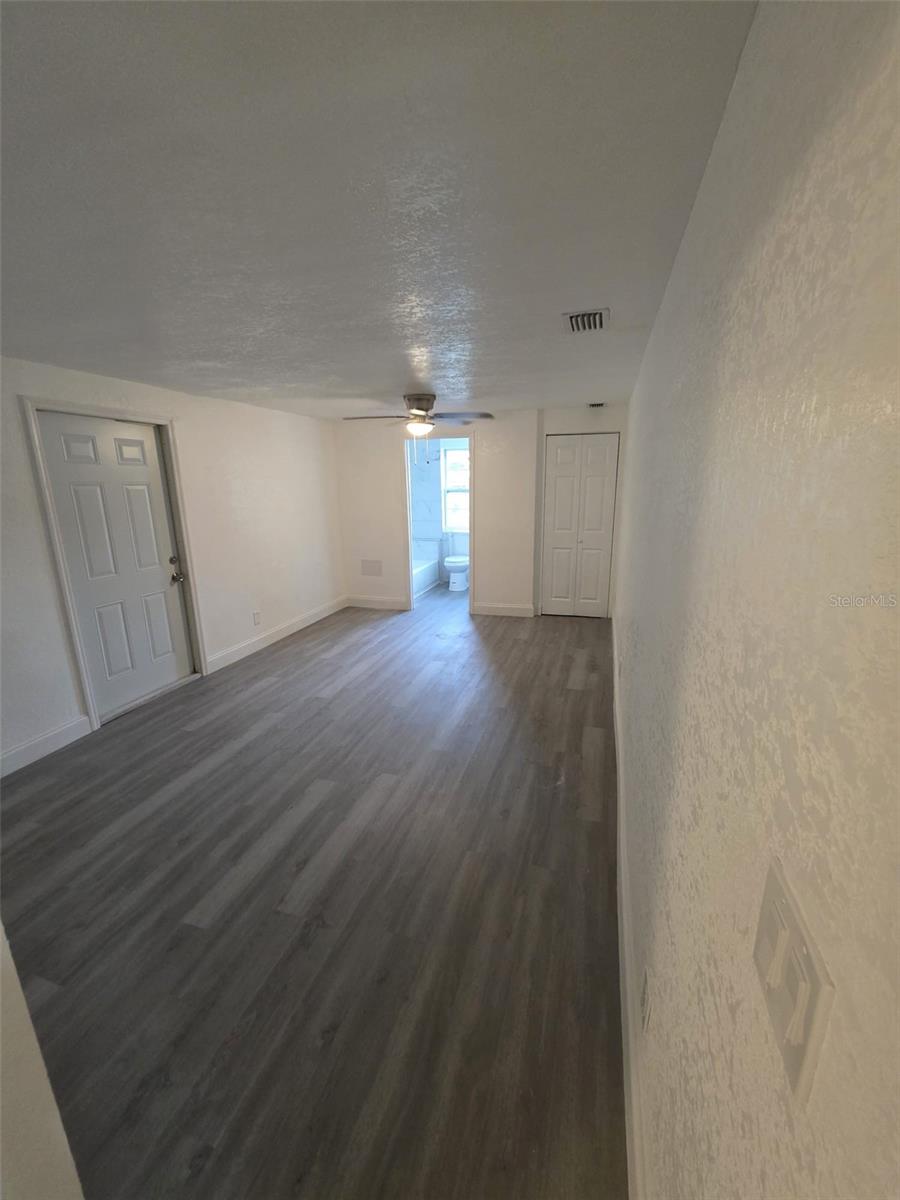 Image 11 of 13 For 1869 Freeman Place