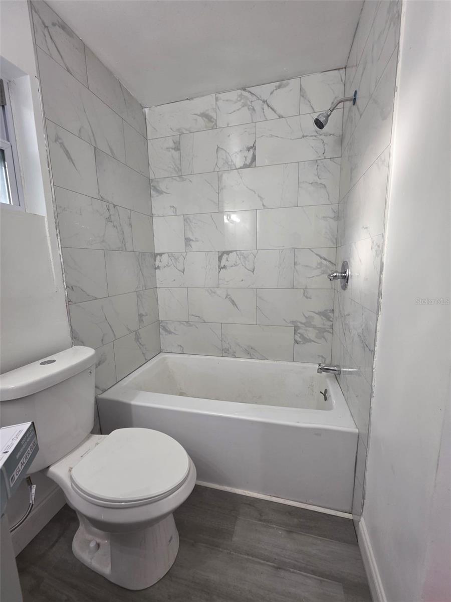 Image 3 of 13 For 1869 Freeman Place