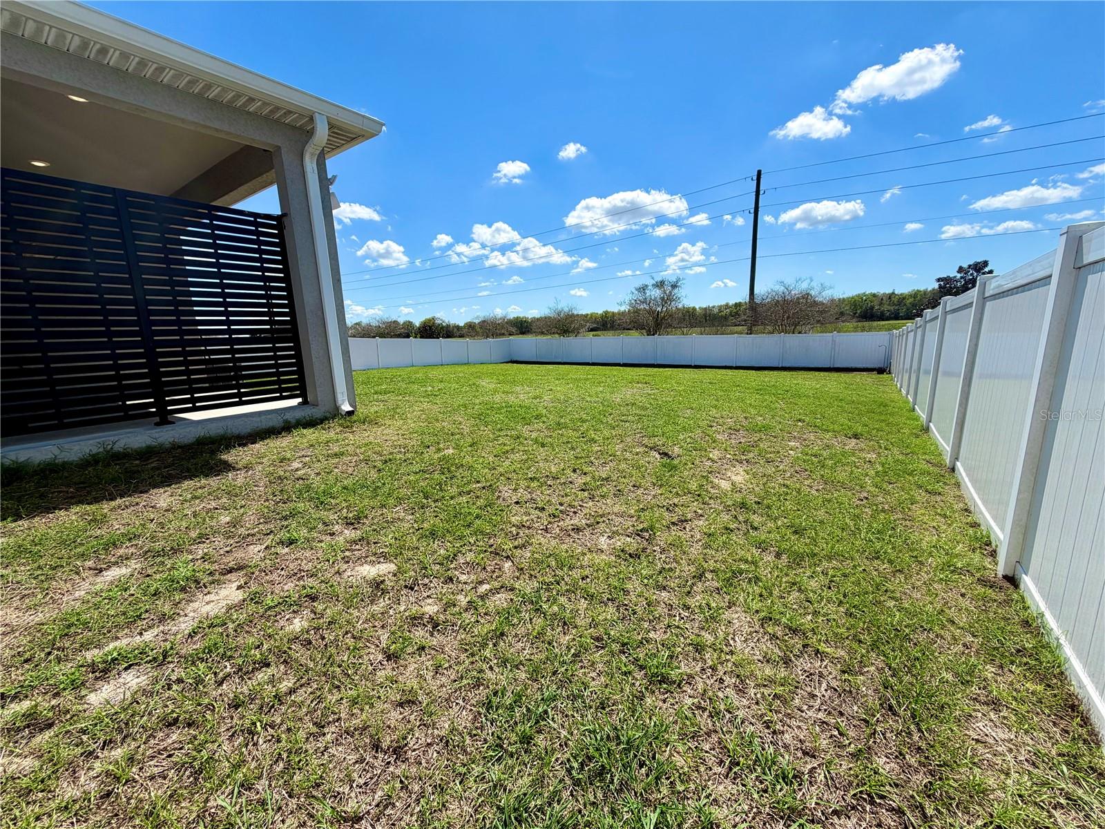 Image 19 of 39 For 5530 92nd Street