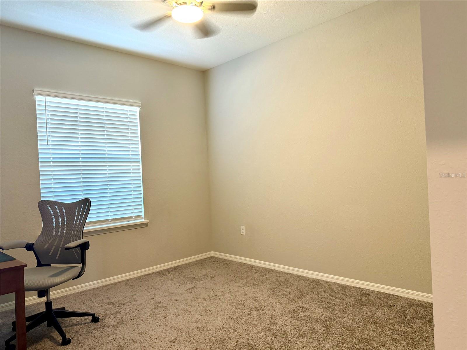 Image 21 of 39 For 5530 92nd Street