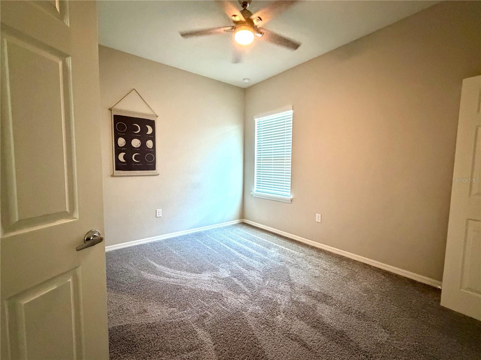 Image 22 of 39 For 5530 92nd Street