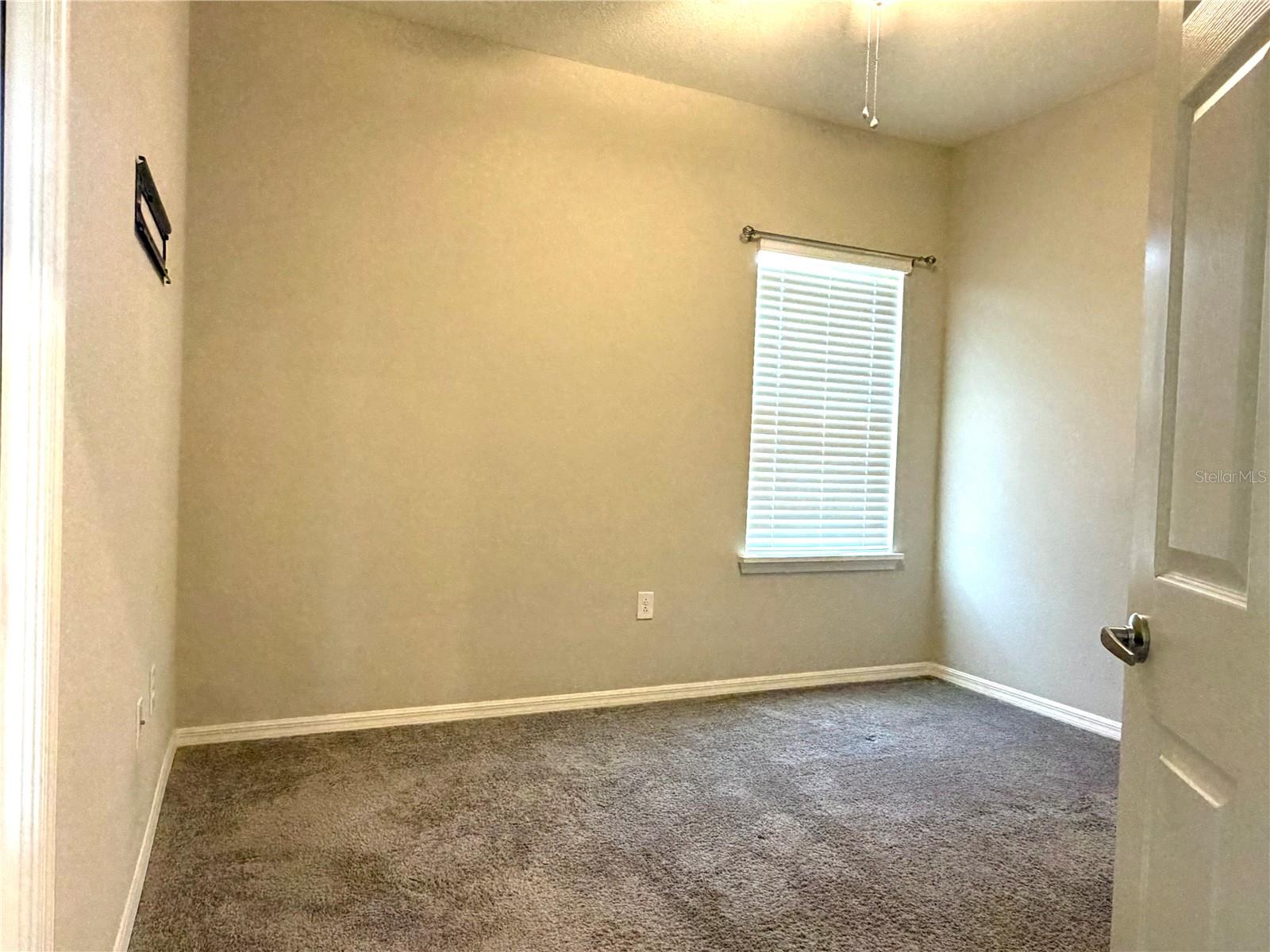 Image 26 of 39 For 5530 92nd Street