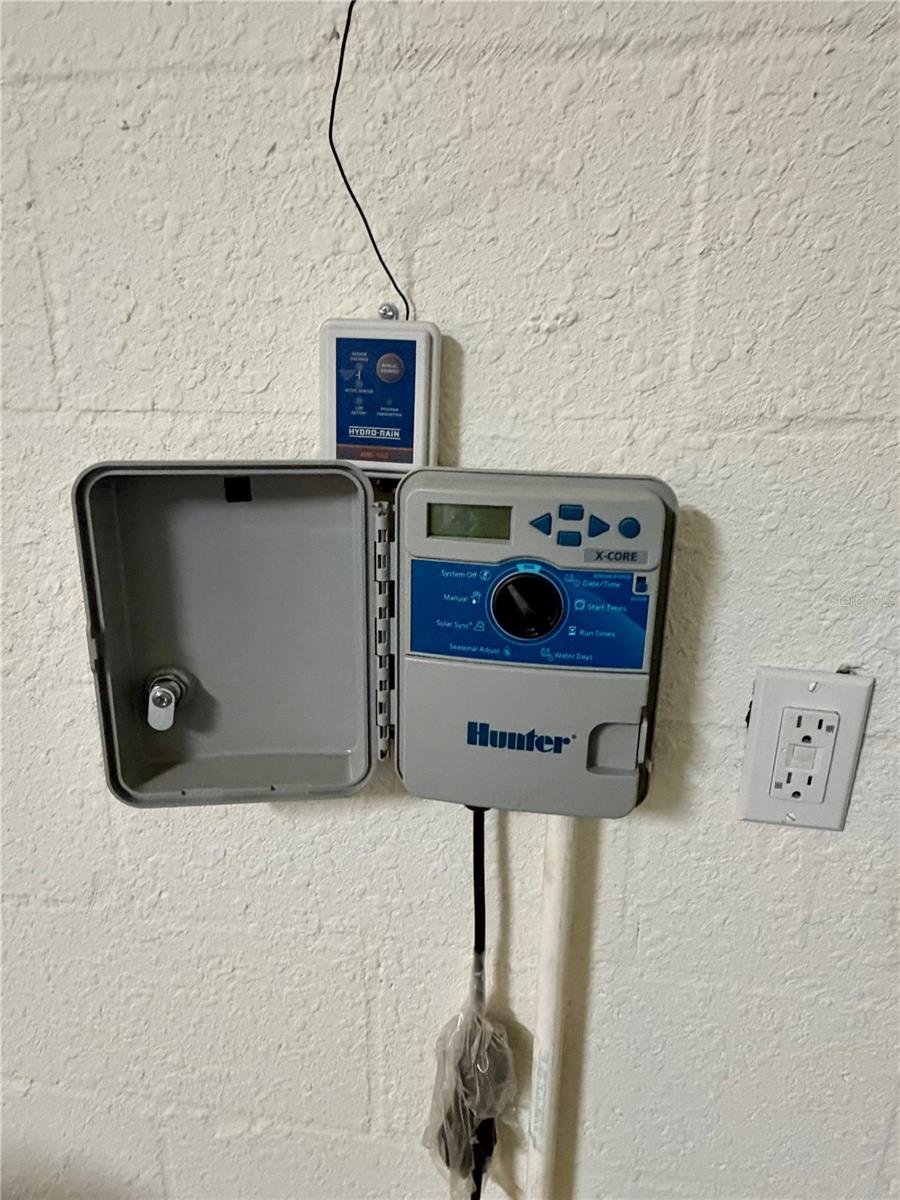 Image 34 of 39 For 5530 92nd Street