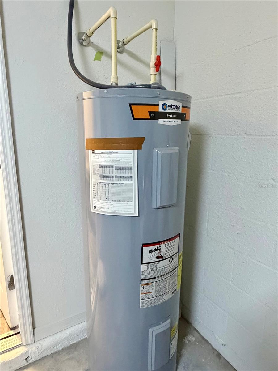 Image 37 of 39 For 5530 92nd Street