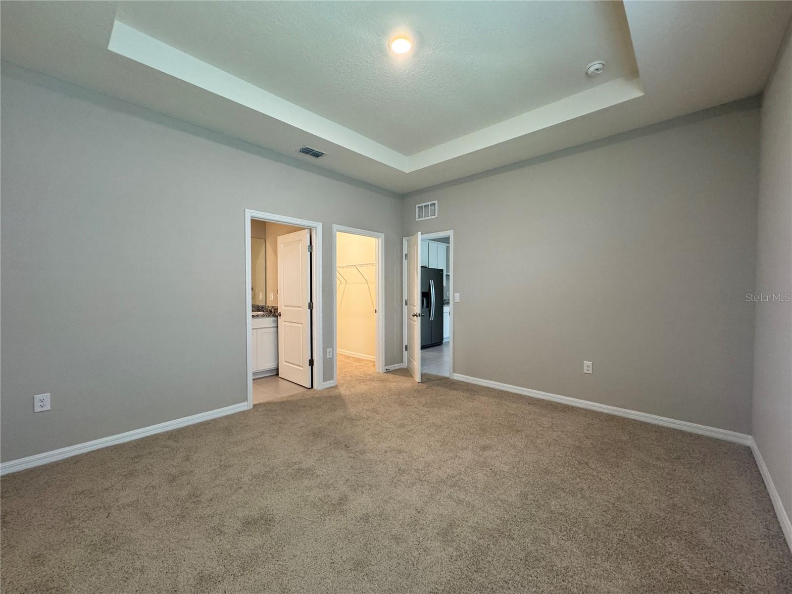 Image 19 of 49 For 4970 39th Loop