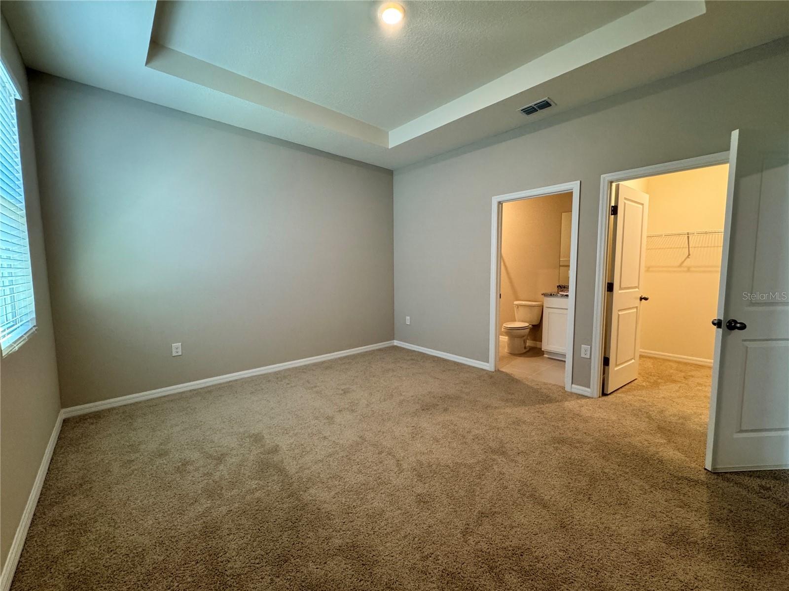 Image 20 of 49 For 4970 39th Loop