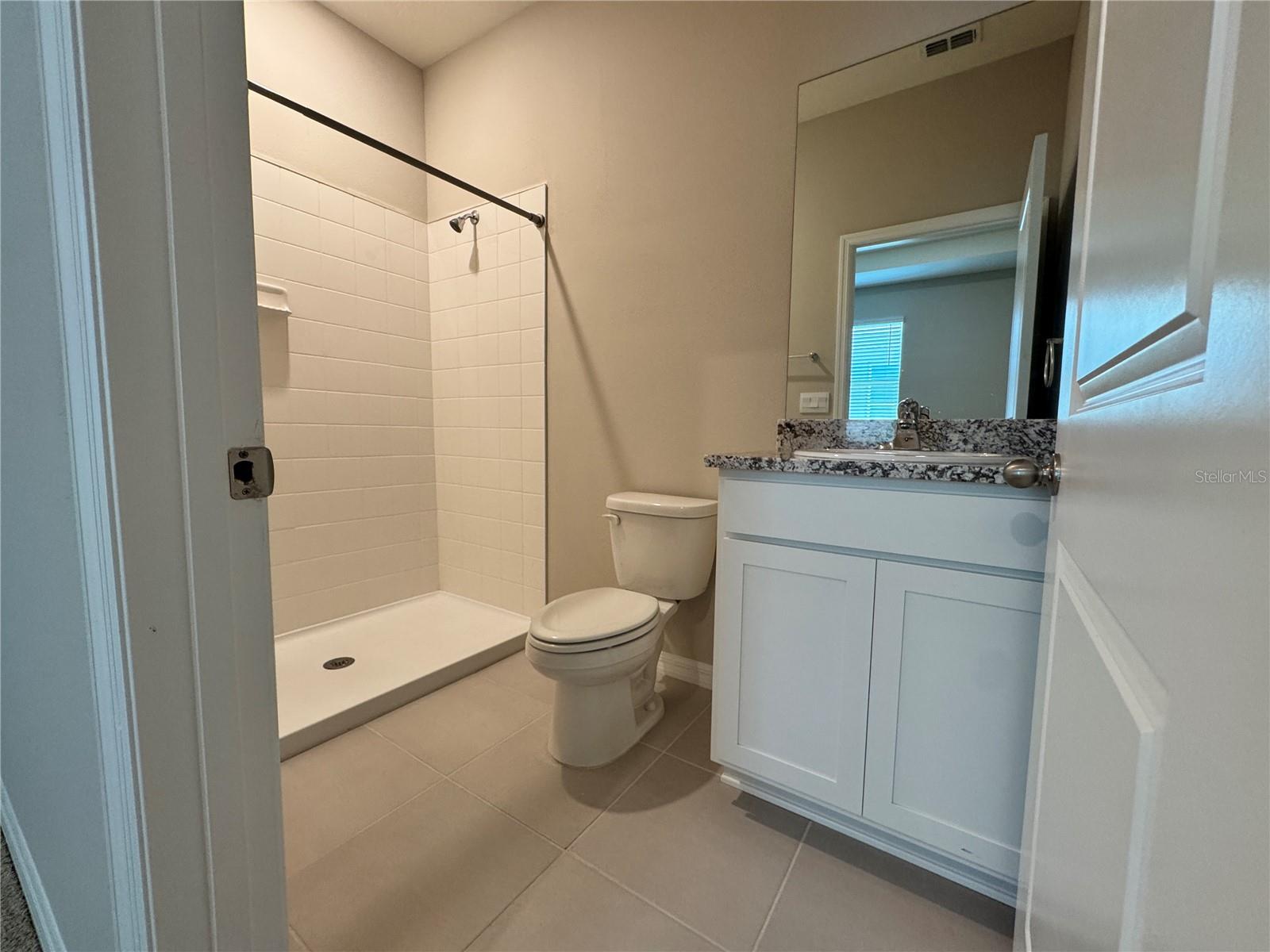 Image 22 of 49 For 4970 39th Loop