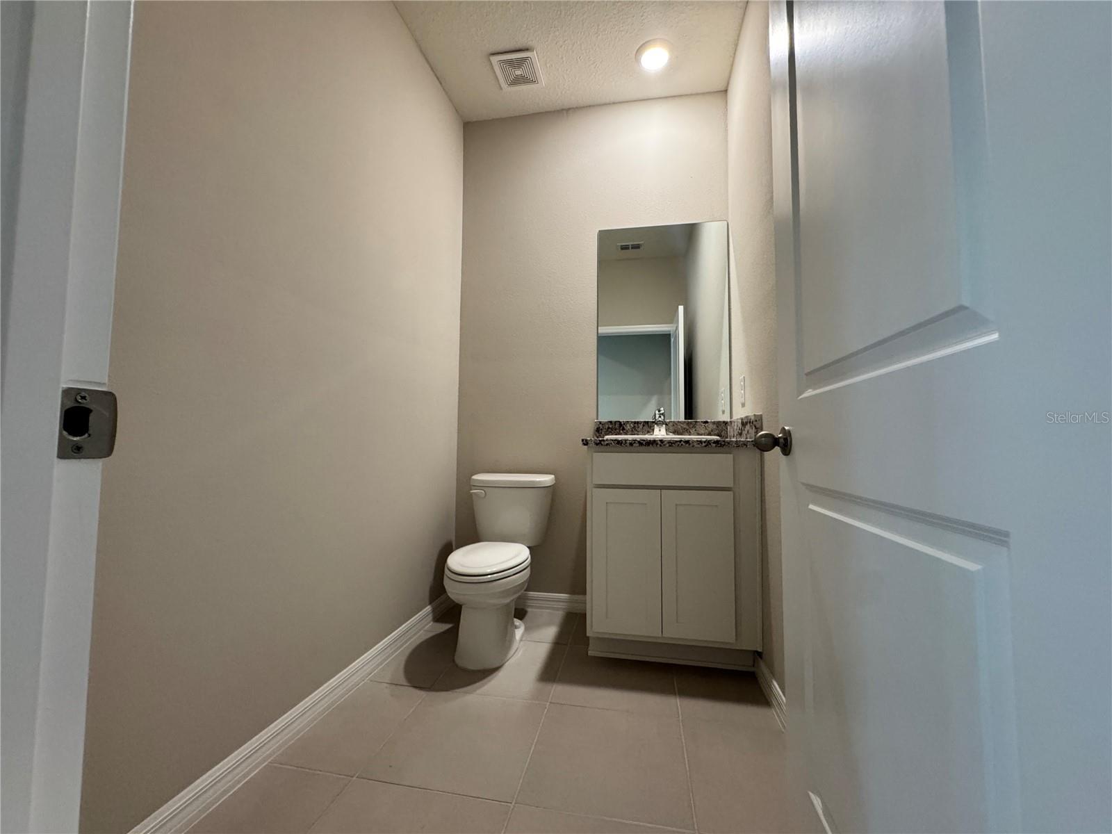 Image 7 of 49 For 4970 39th Loop