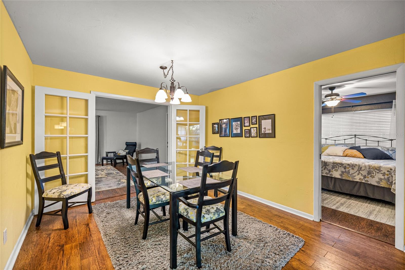 Image 19 of 60 For 20949 81st Loop