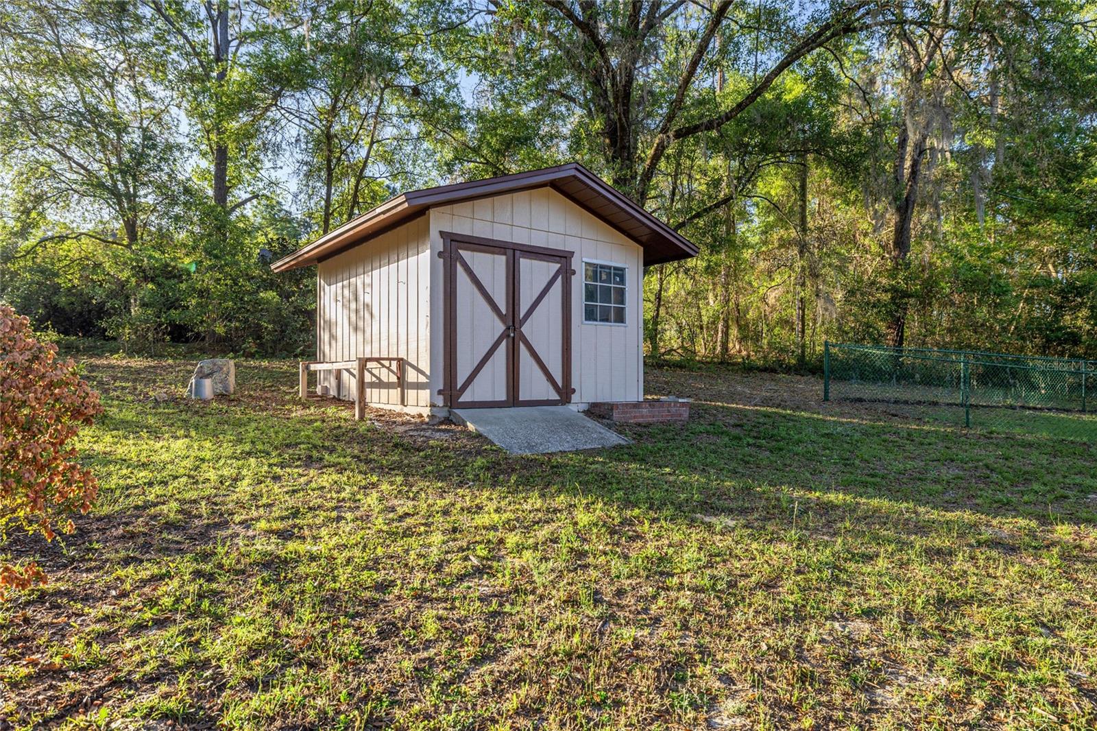 Image 44 of 60 For 20949 81st Loop