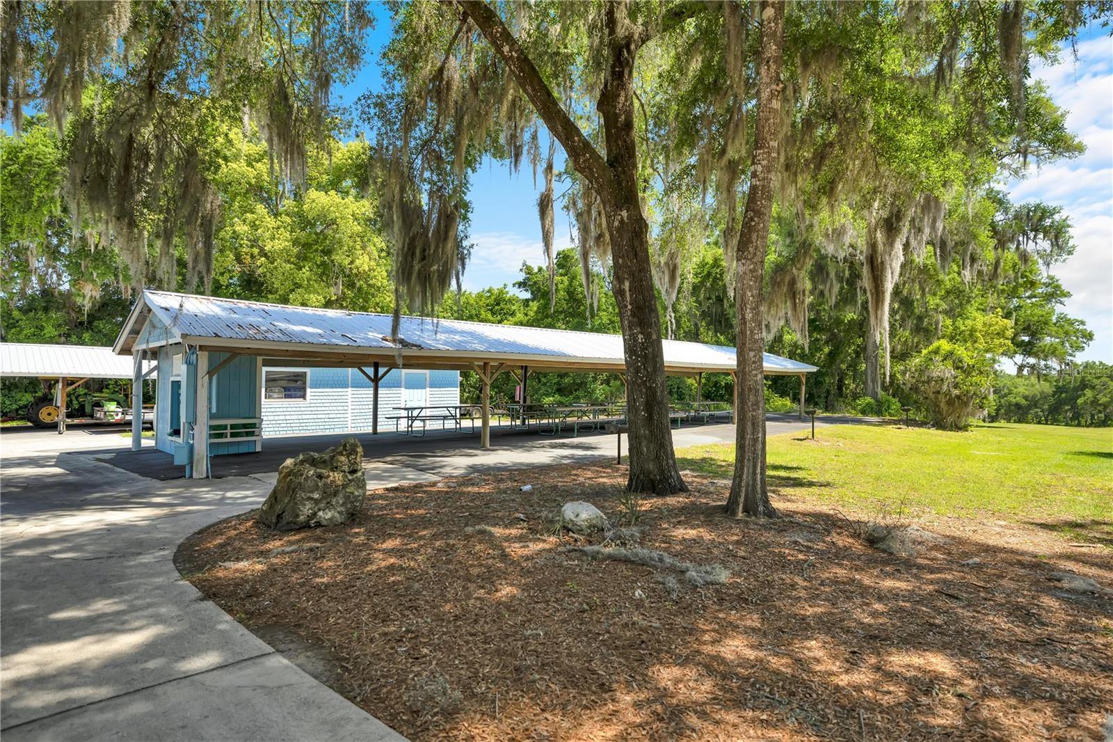 Image 53 of 60 For 20949 81st Loop