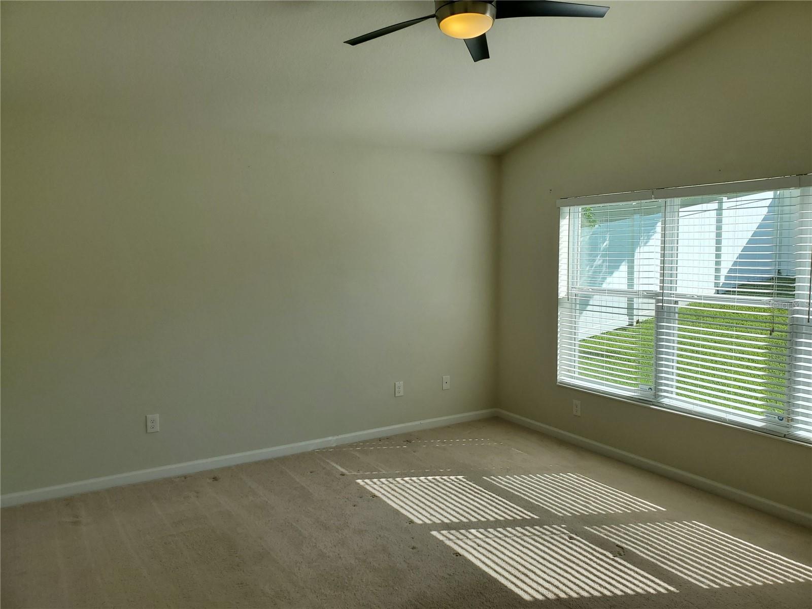 Image 6 of 31 For 4079 47th Court