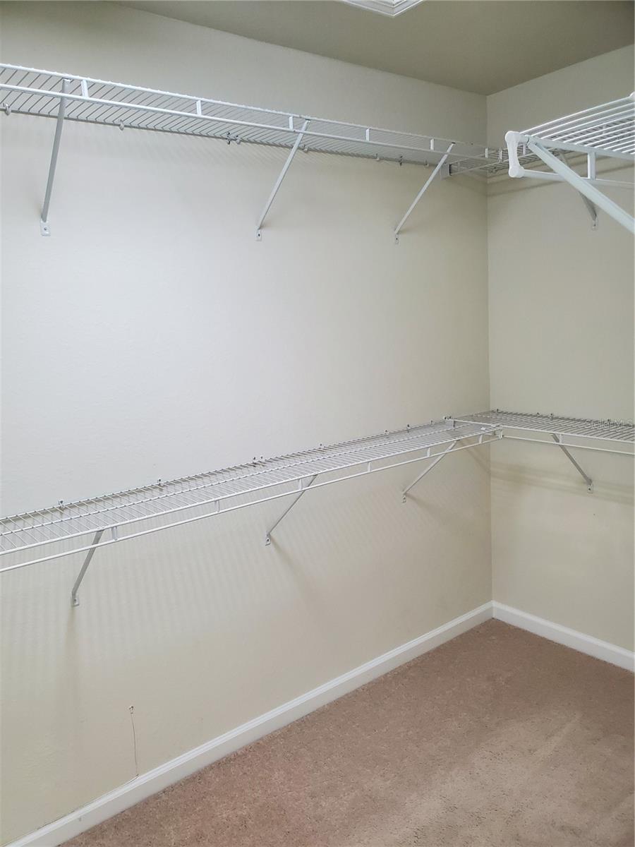 Image 8 of 31 For 4079 47th Court