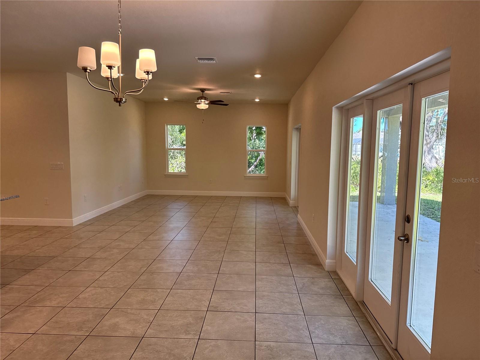 Image 4 of 16 For 4698 Addley Avenue