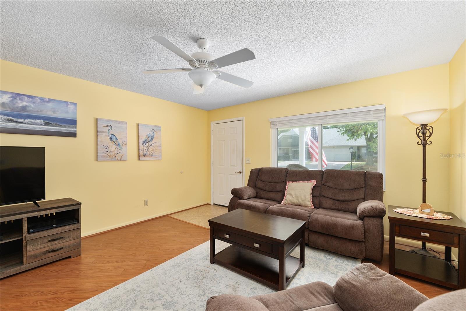 Image 11 of 52 For 8841 91st Street B