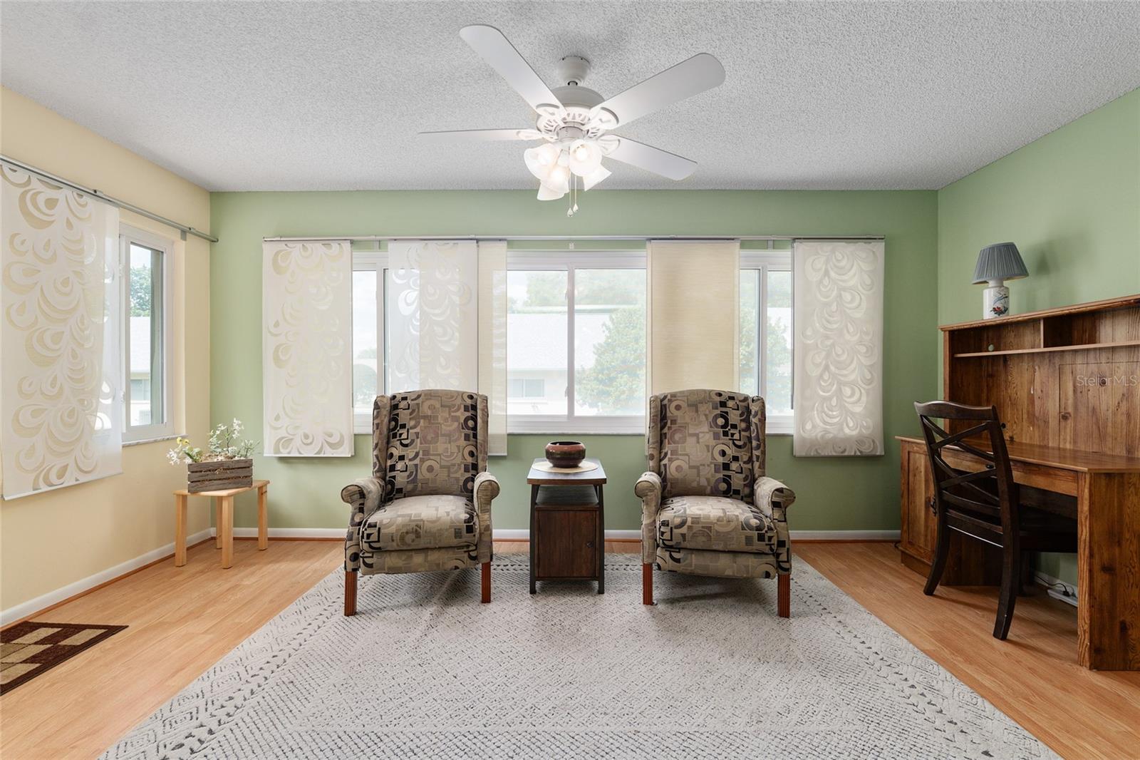 Image 19 of 52 For 8841 91st Street B