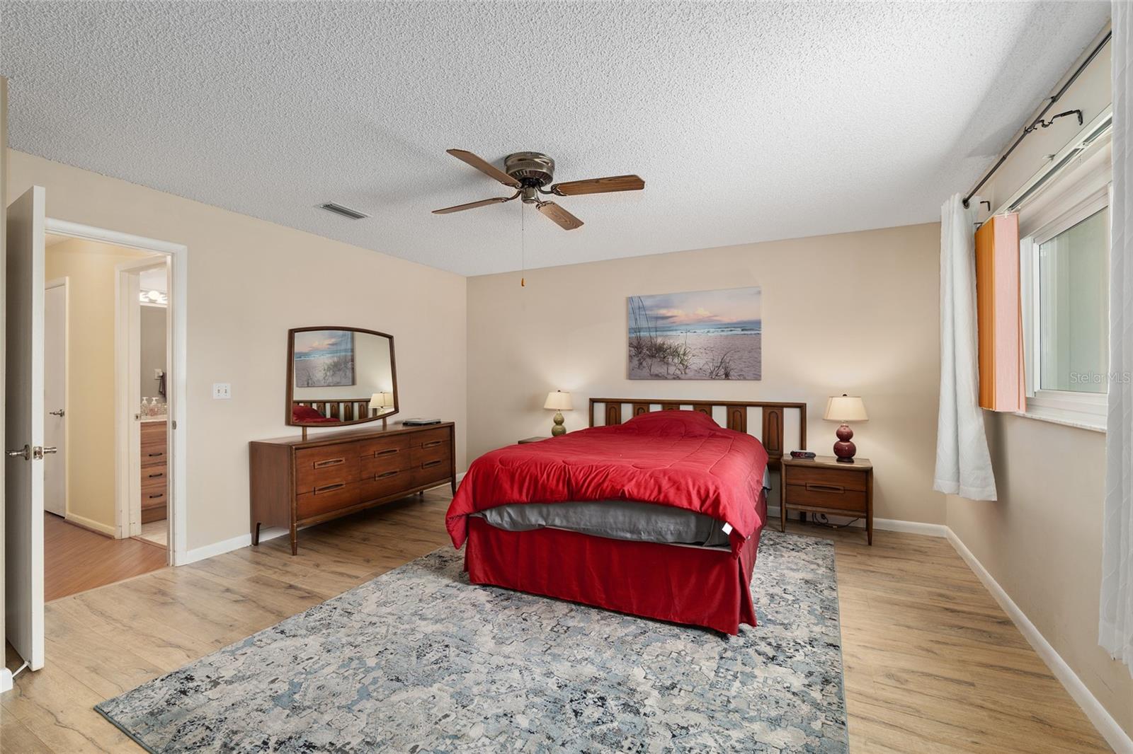 Image 32 of 52 For 8841 91st Street B